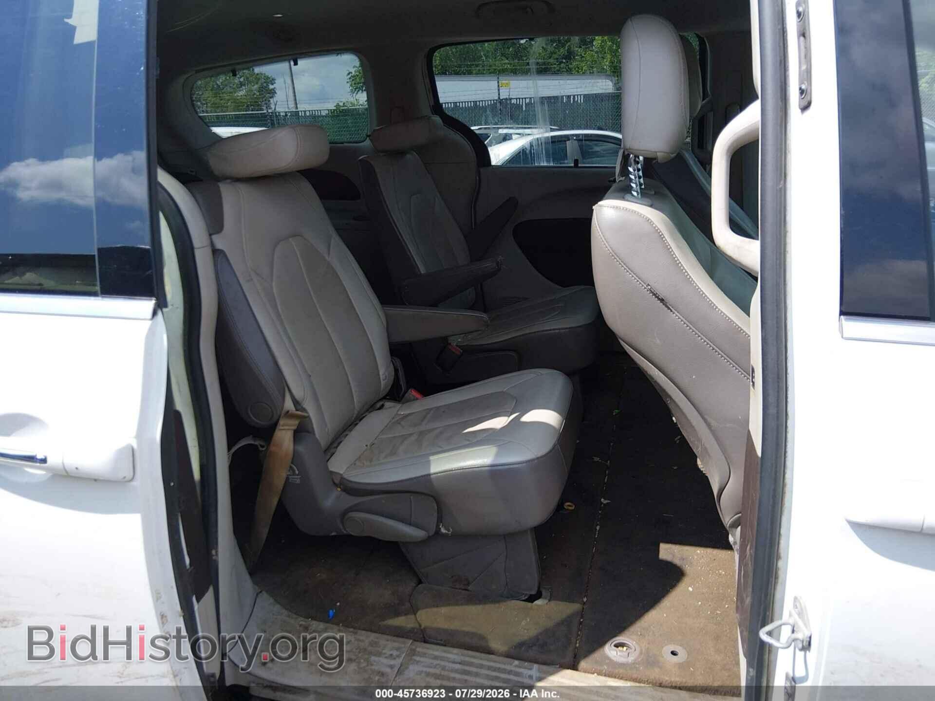 2017 CHRYSLER PACIFICA - VIN: 2C4RC1BG0HR583296 - Photo 8