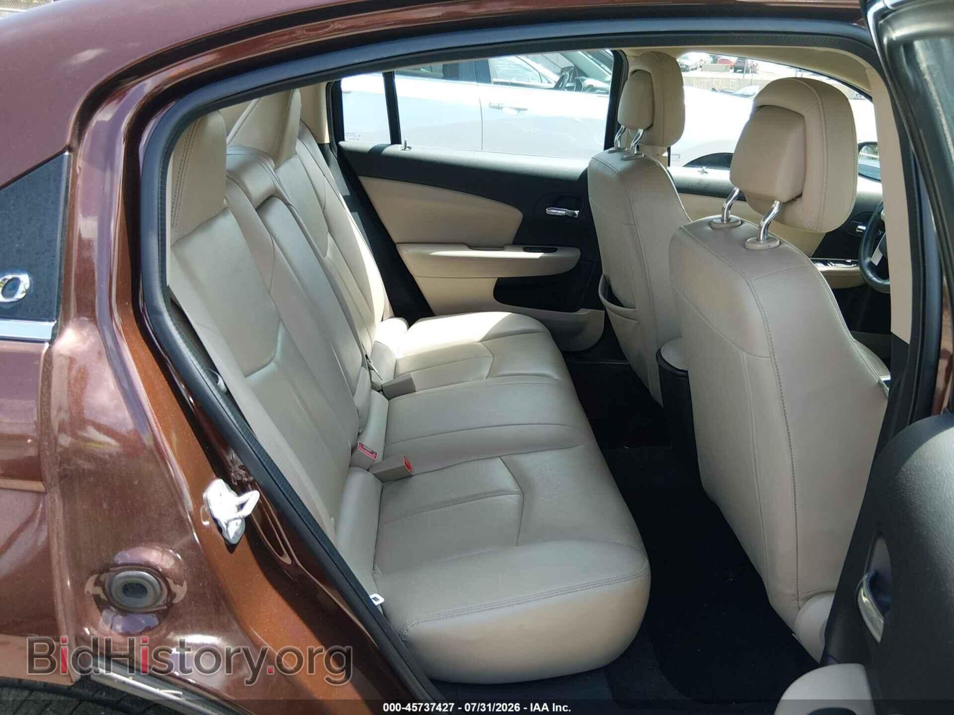 2012 CHRYSLER 200 - VIN: 1C3CCBCB0CN169606 - Photo 8