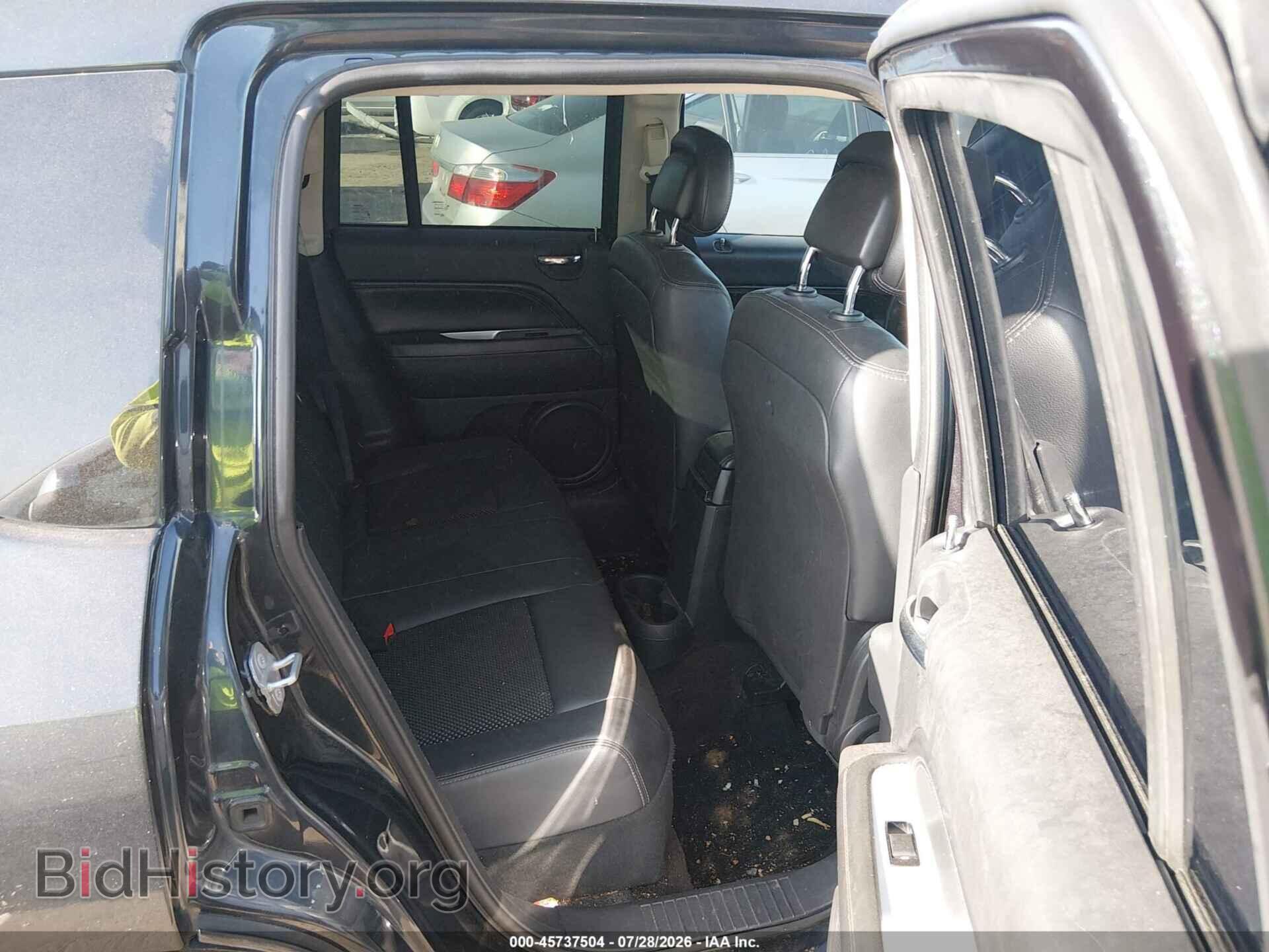 2014 JEEP COMPASS - VIN: 1C4NJDEB8ED822761 - Photo 8