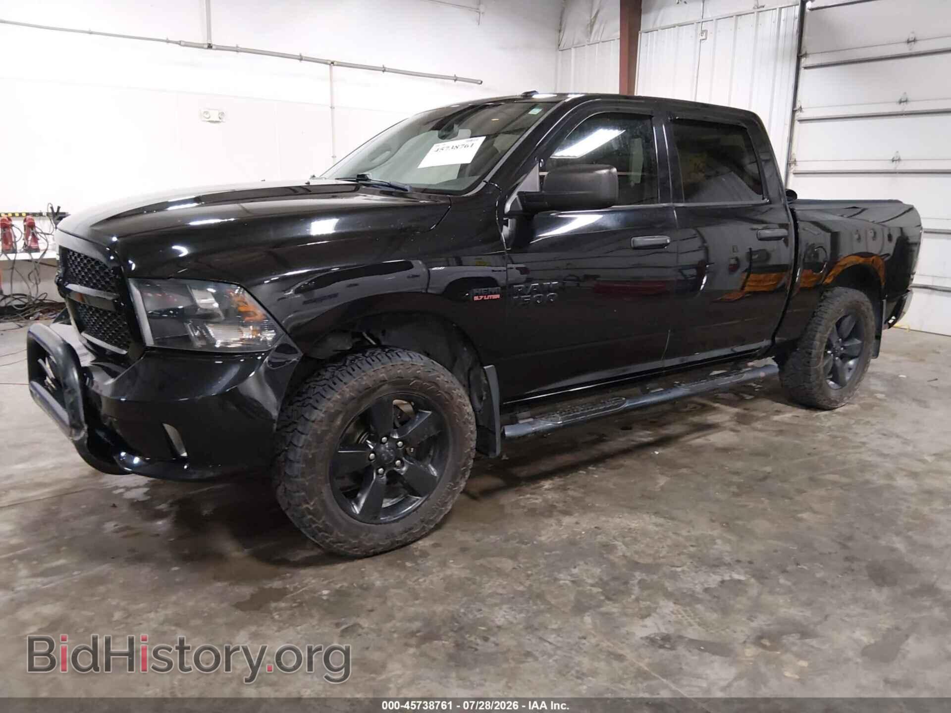 2016 RAM 1500 - VIN: 3C6RR7KT9GG266059 - Фото 2