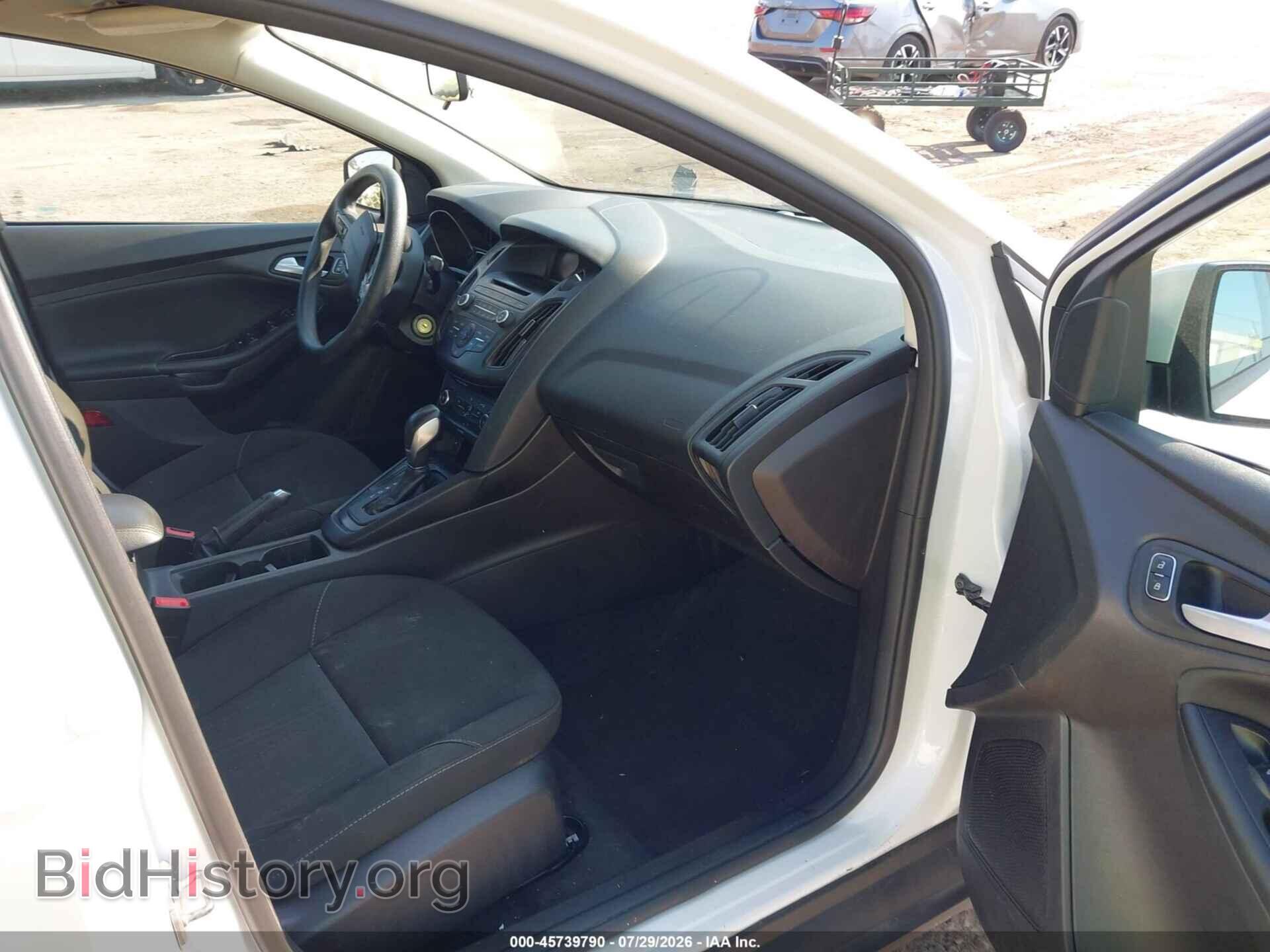 2017 FORD FOCUS - VIN: 1FADP3F20HL343429 - Фото 5