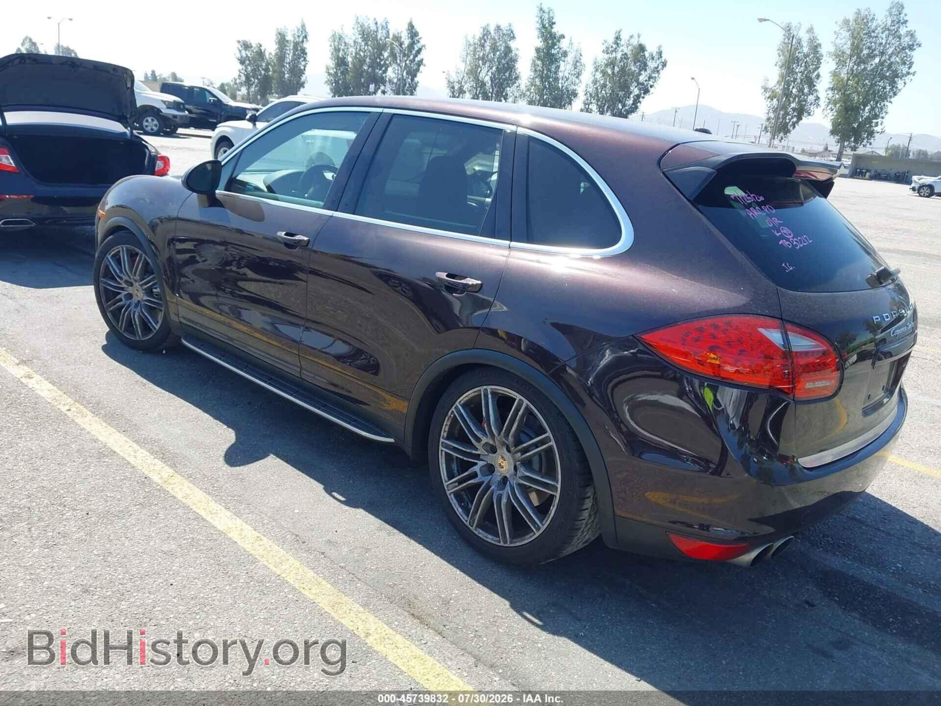 2012 PORSCHE CAYENNE - VIN: WP1AC2A21CLA83401 - Photo 3