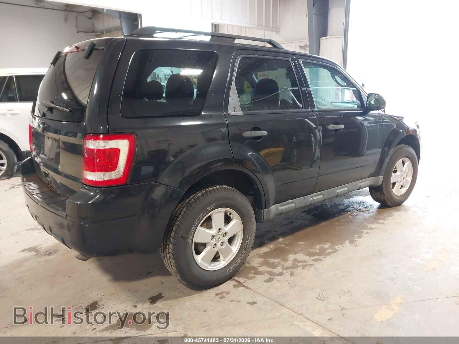 2011 FORD ESCAPE - VIN: 1FMCU0D74BKA26077 - Фото 4