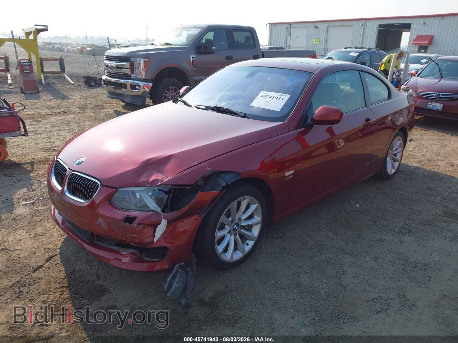 2011 BMW 335I - VIN: WBAKF9C55BE247276 - Фото 2