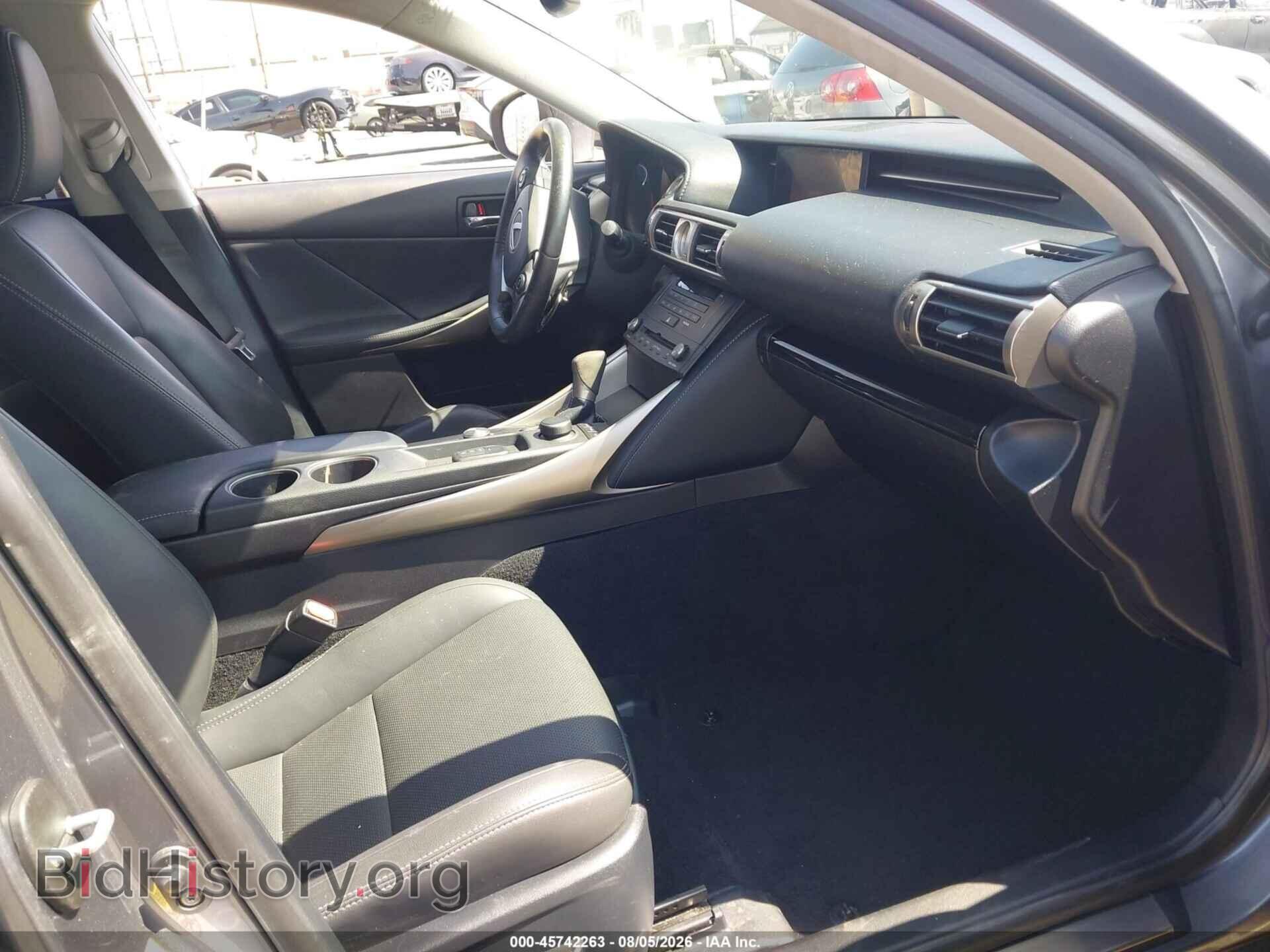 2015 LEXUS IS 250 - VIN: JTHBF1D24F5055859 - Photo 5
