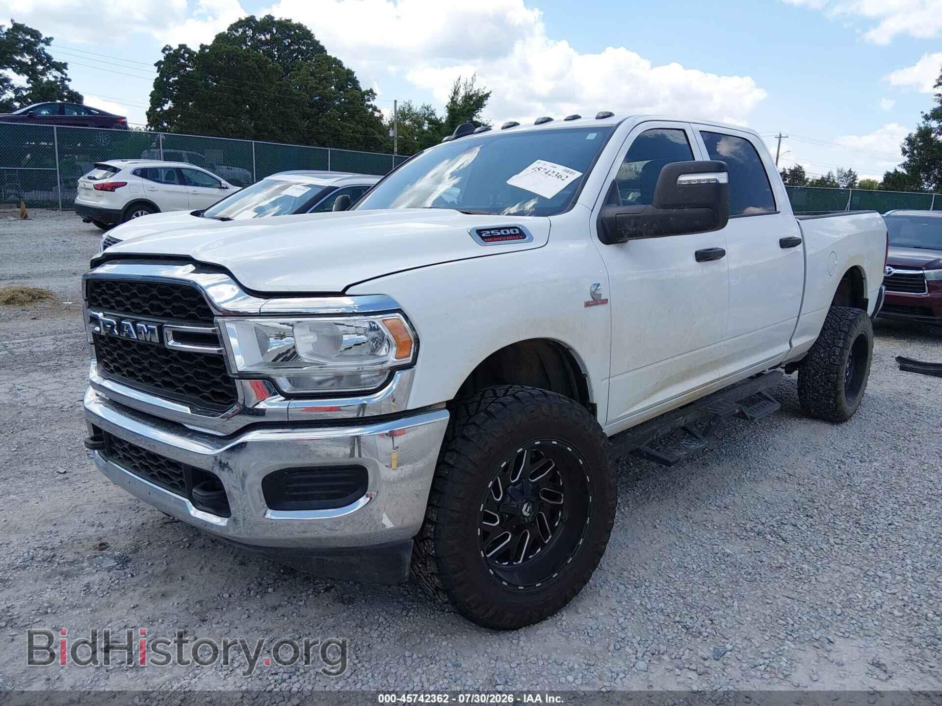2024 RAM 2500 - VIN: 3C6UR5CL2RG220704 - Photo 2
