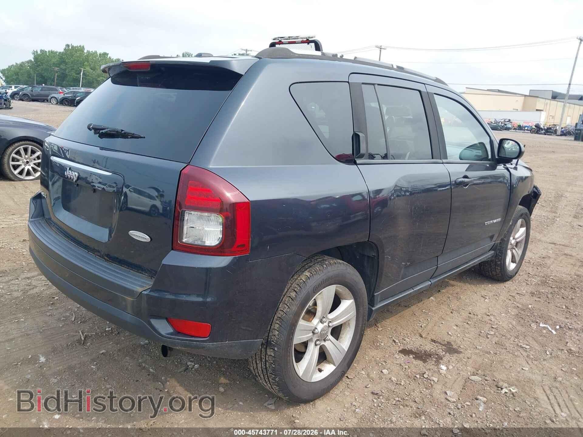 2015 JEEP COMPASS - VIN: 1C4NJDEB2FD258462 - Photo 4