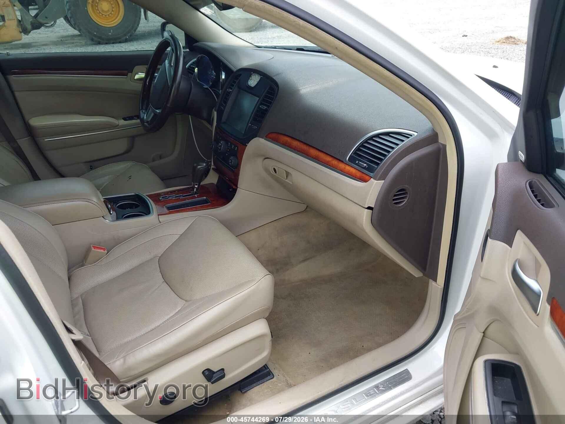 2011 CHRYSLER 300 - VIN: 2C3CA5CG4BH528403 - Фото 5