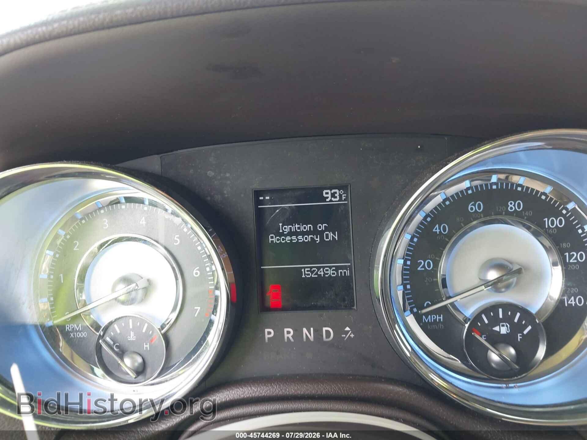 2011 CHRYSLER 300 - VIN: 2C3CA5CG4BH528403 - Фото 7