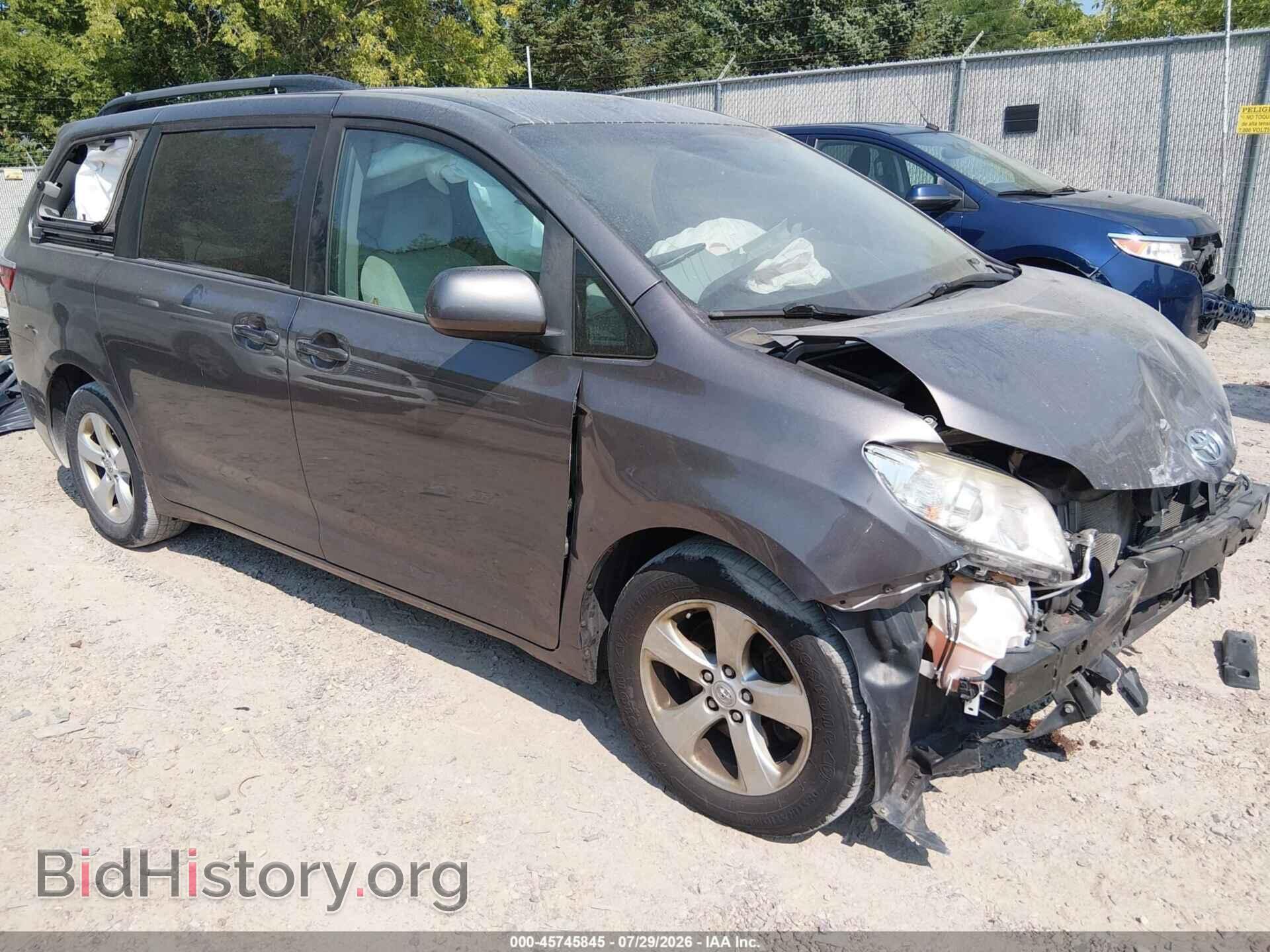 Photo 5TDKK3DCXGS756970 - TOYOTA SIENNA 2016