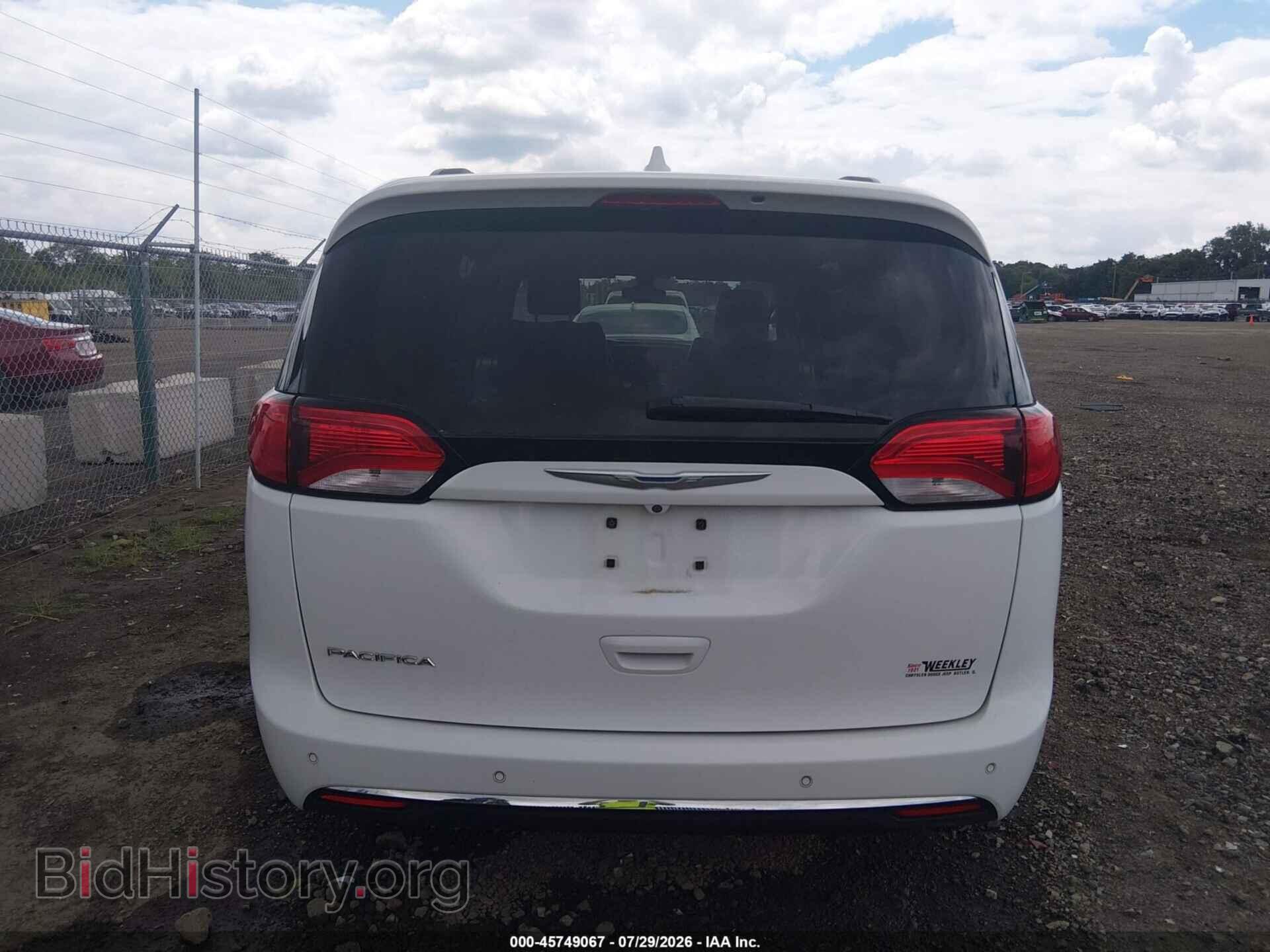 2017 CHRYSLER PACIFICA - VIN: 2C4RC1BGXHR784932 - Photo 16