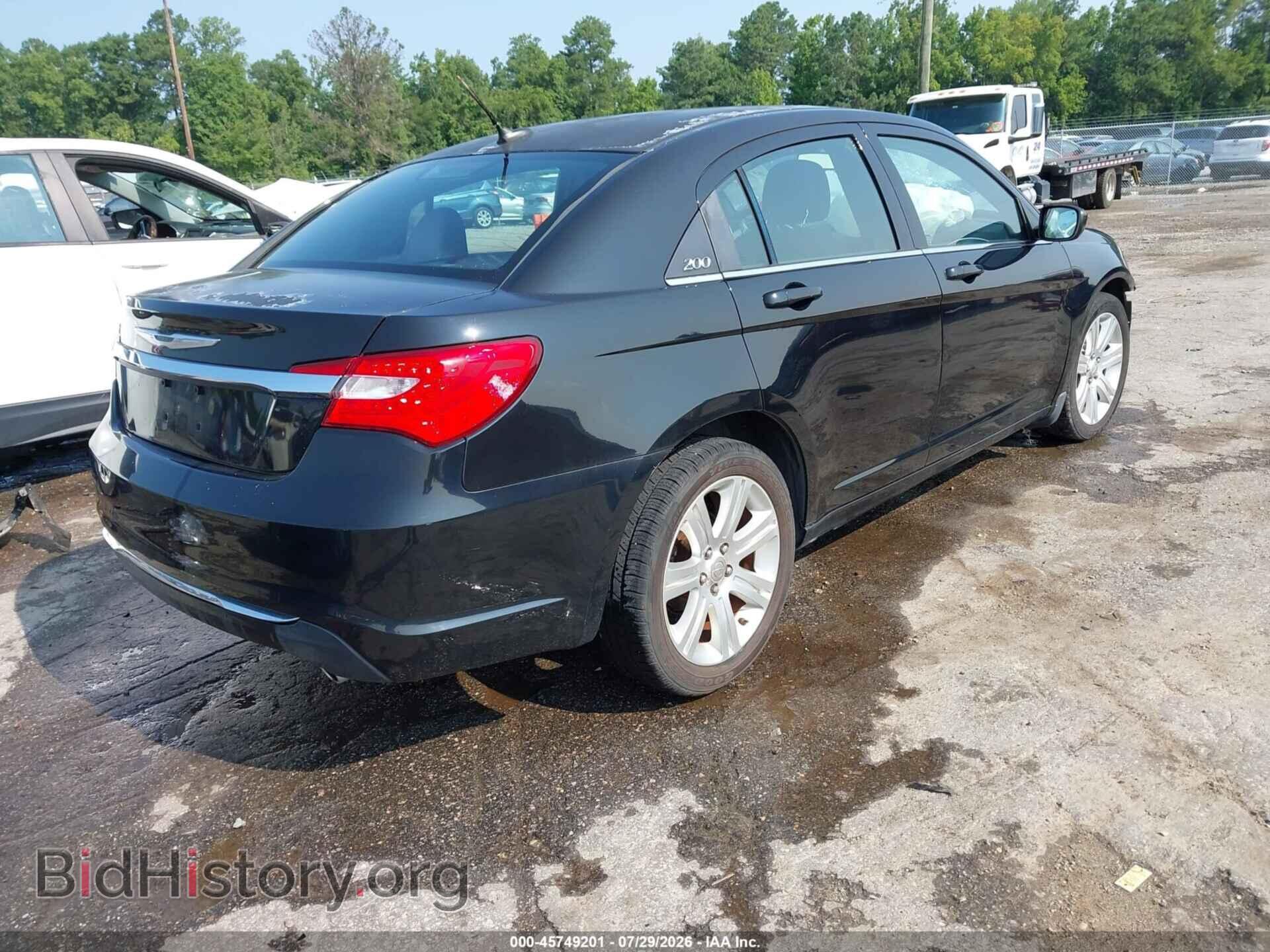 2012 CHRYSLER 200 - VIN: 1C3CCBBG9CN210974 - Фото 4