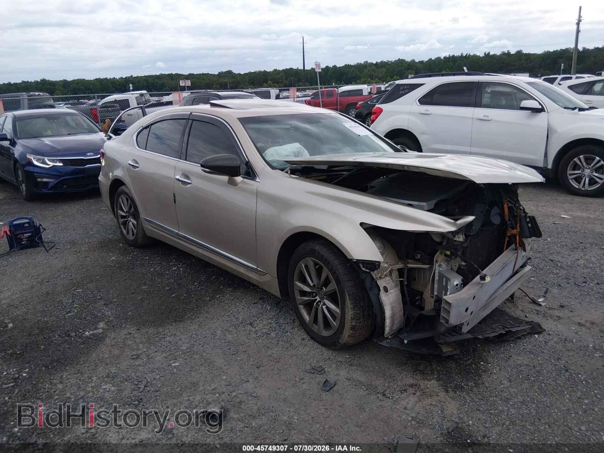 Фотография JTHCL5EF8F5023566 - LEXUS LS 460 2015