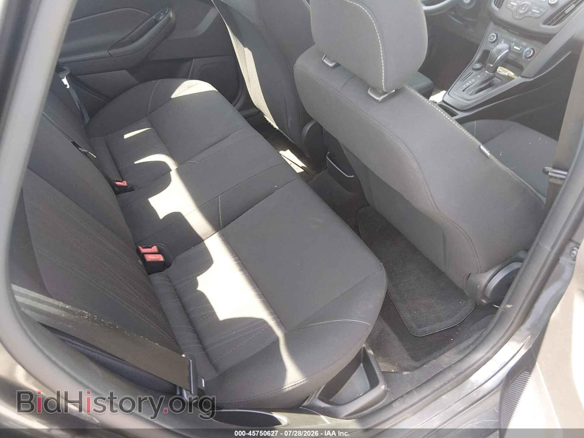 2018 FORD FOCUS - VIN: 1FADP3F24JL327952 - Photo 8