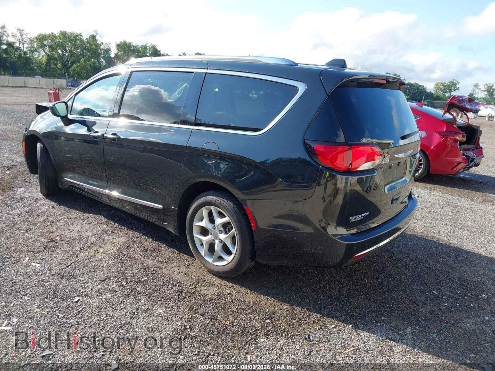 2018 CHRYSLER PACIFICA - VIN: 2C4RC1BG2JR112322 - Фото 3