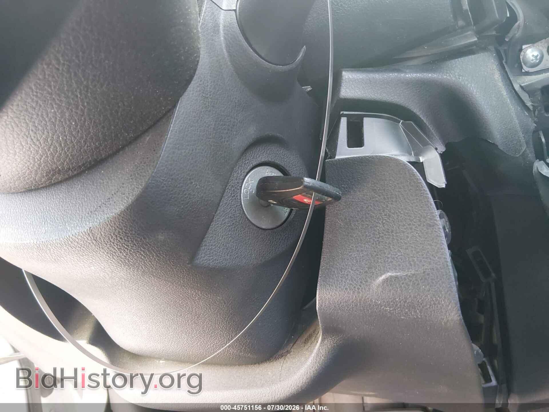 2019 NISSAN VERSA NOTE - VIN: 3N1CE2CP3KL366627 - Photo 11