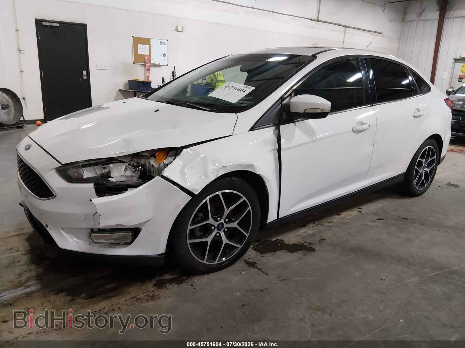 2018 FORD FOCUS - VIN: 1FADP3H24JL236631 - Фото 2