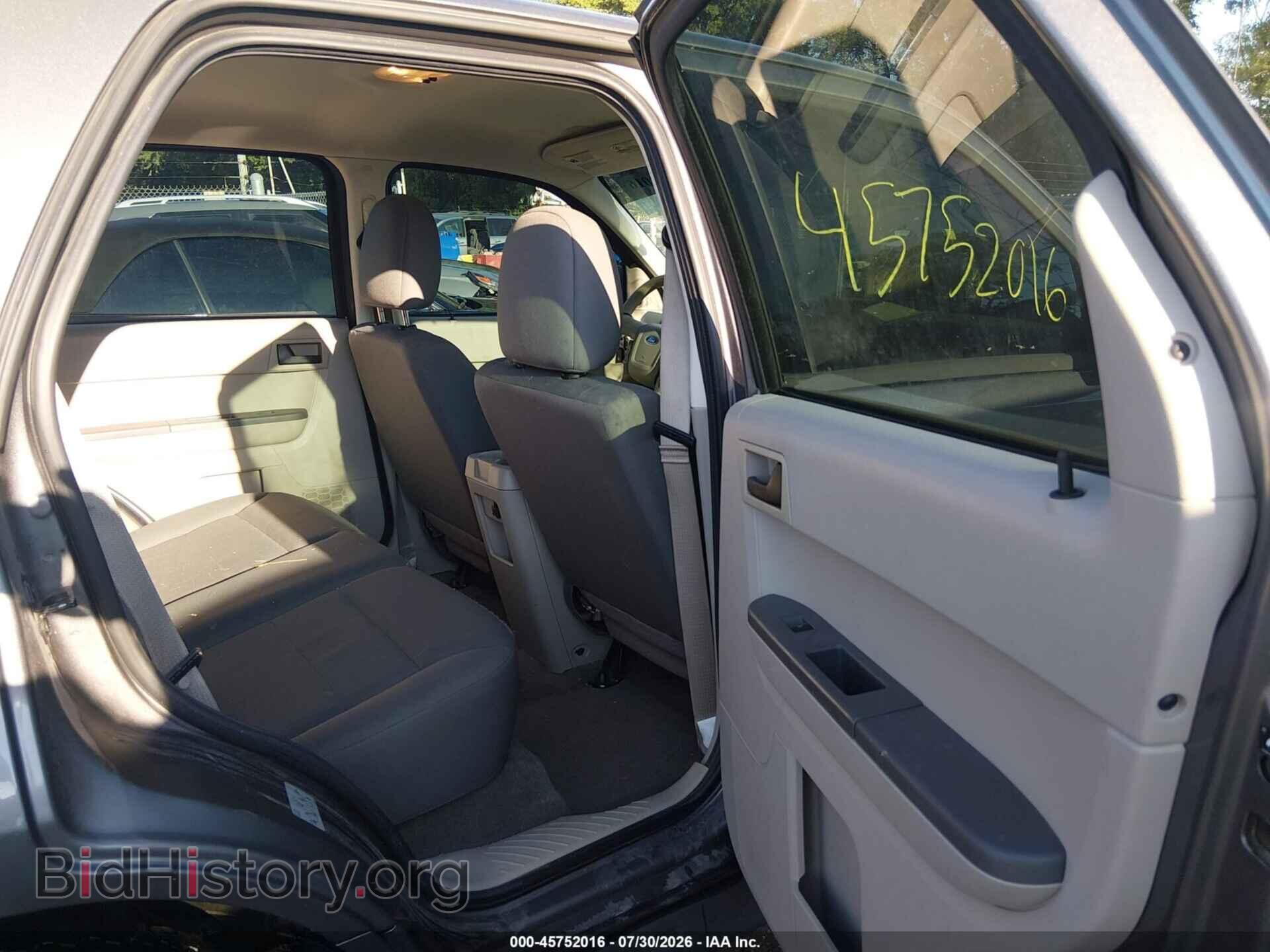 2012 FORD ESCAPE - VIN: 1FMCU0C77CKA04934 - Photo 8