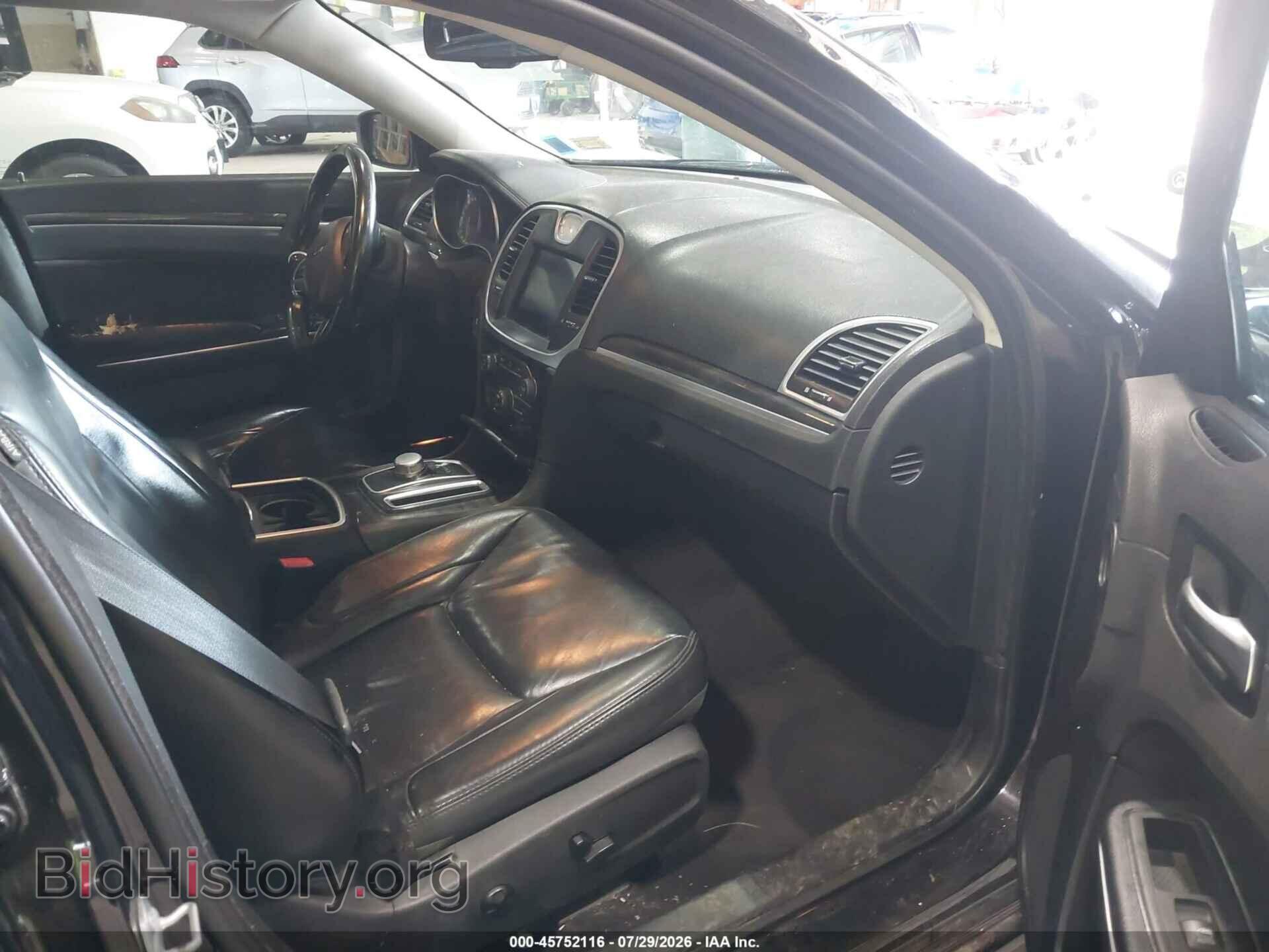 2016 CHRYSLER 300 - VIN: 2C3CCARG1GH344246 - Фото 5