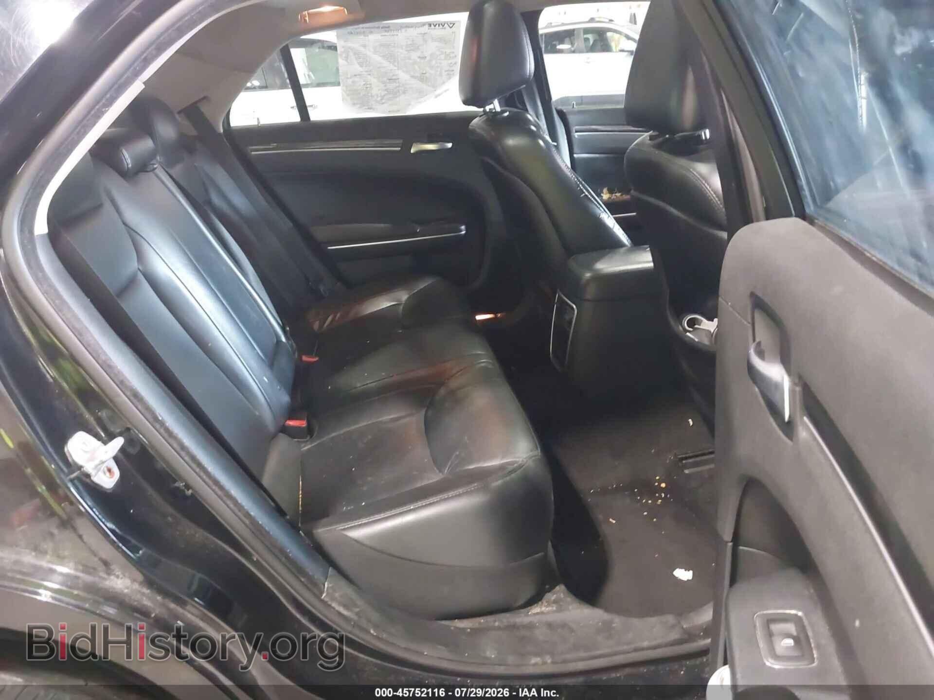 2016 CHRYSLER 300 - VIN: 2C3CCARG1GH344246 - Фото 8