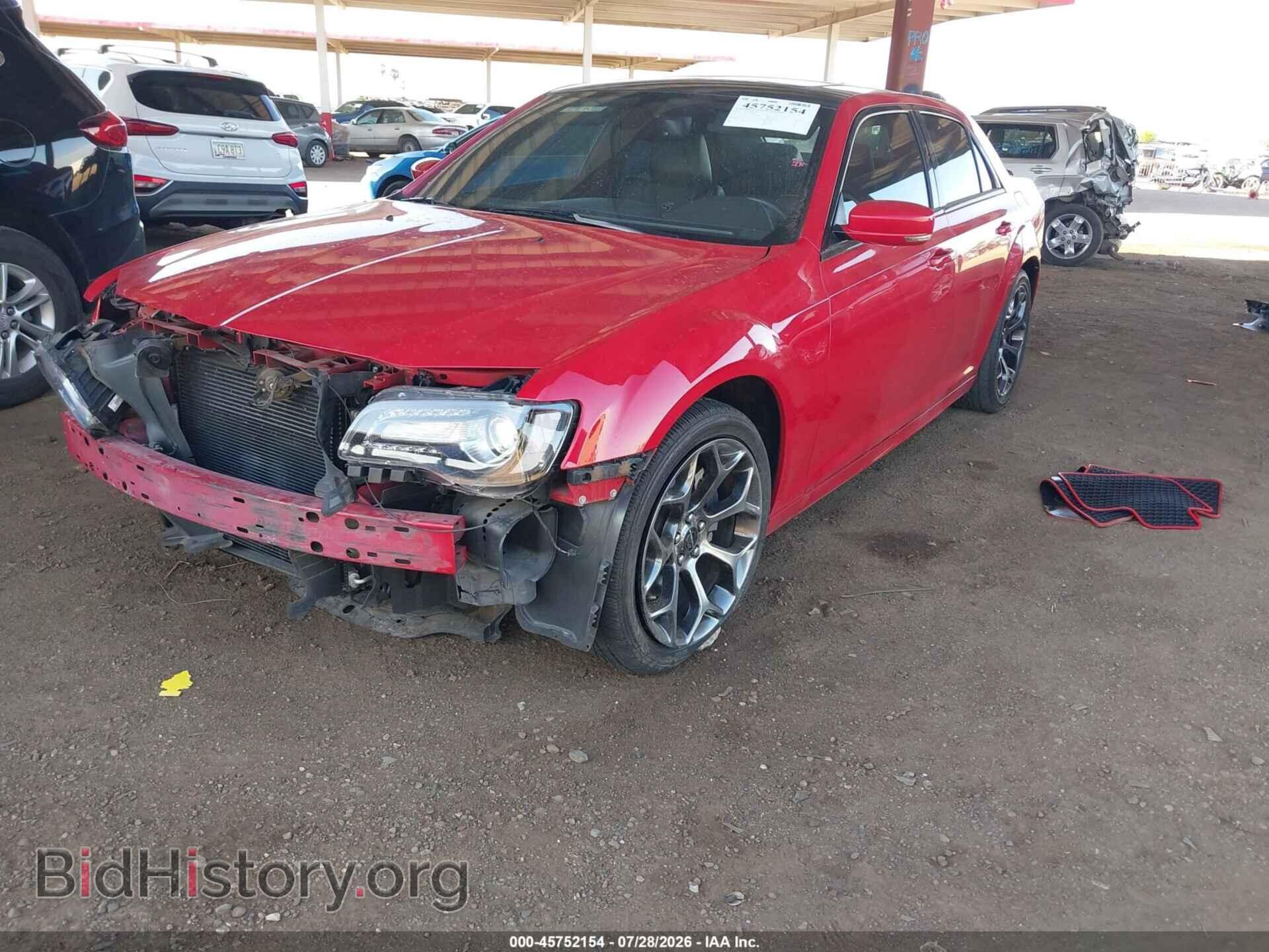 2015 CHRYSLER 300 - VIN: 2C3CCABT3FH792462 - Фото 2