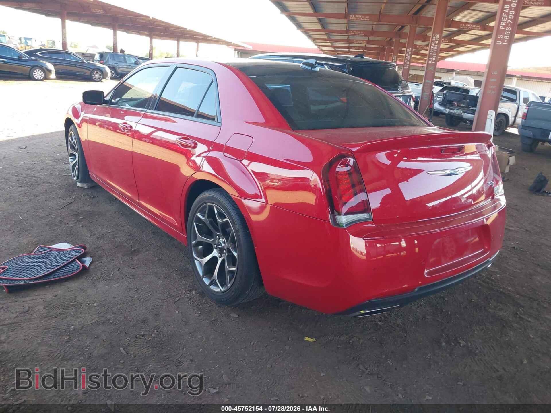 2015 CHRYSLER 300 - VIN: 2C3CCABT3FH792462 - Фото 3