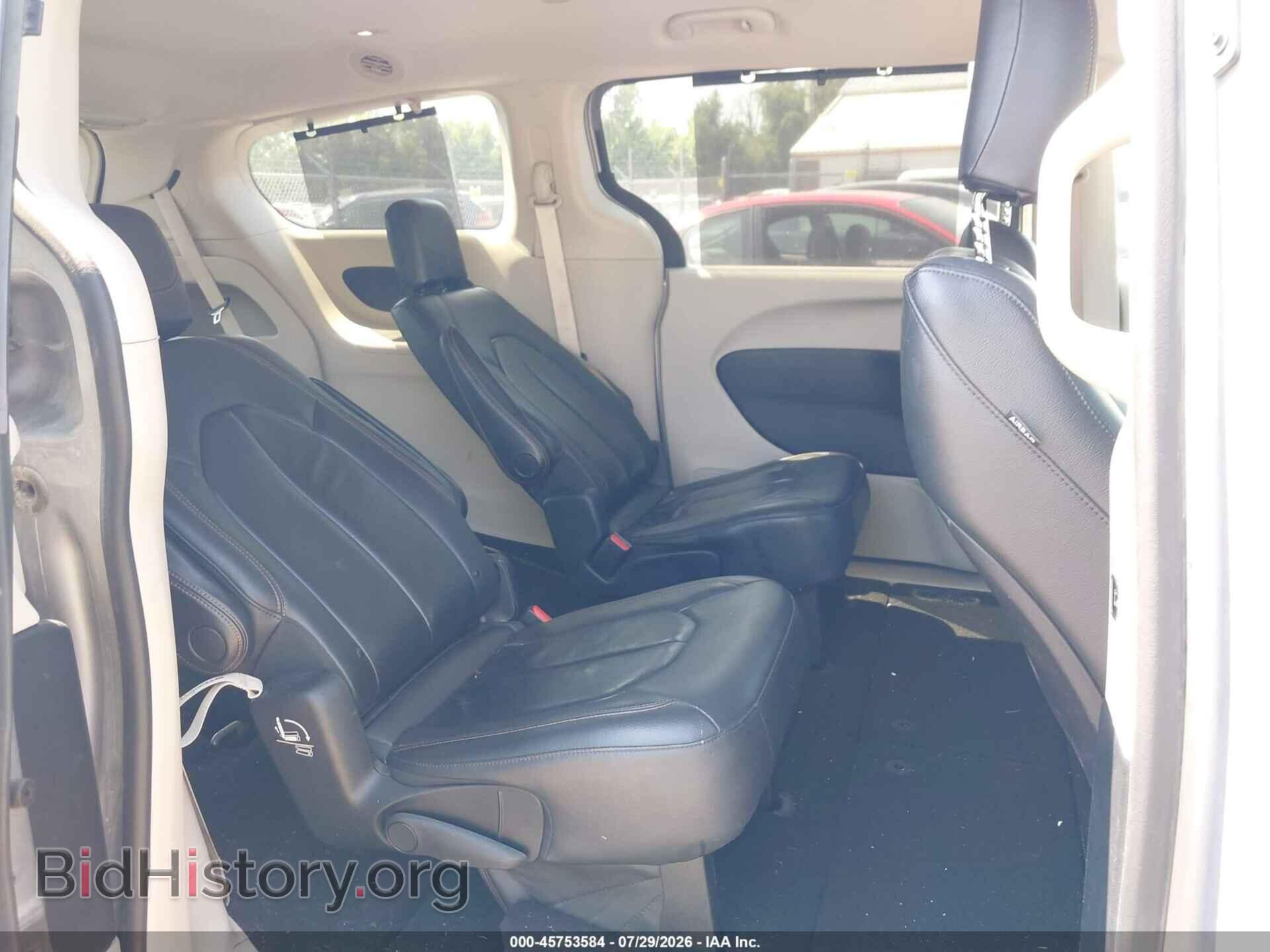 2017 CHRYSLER PACIFICA - VIN: 2C4RC1BG5HR543425 - Photo 8