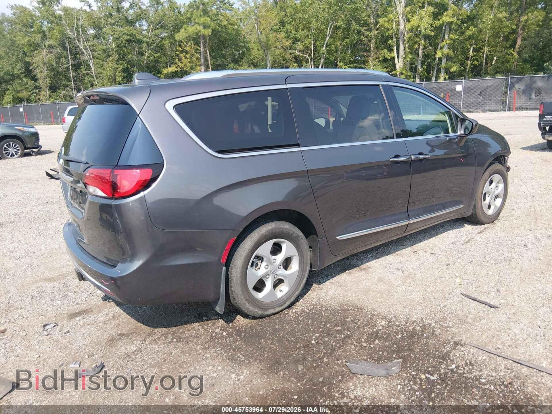 2017 CHRYSLER PACIFICA - VIN: 2C4RC1EG5HR839864 - Photo 4