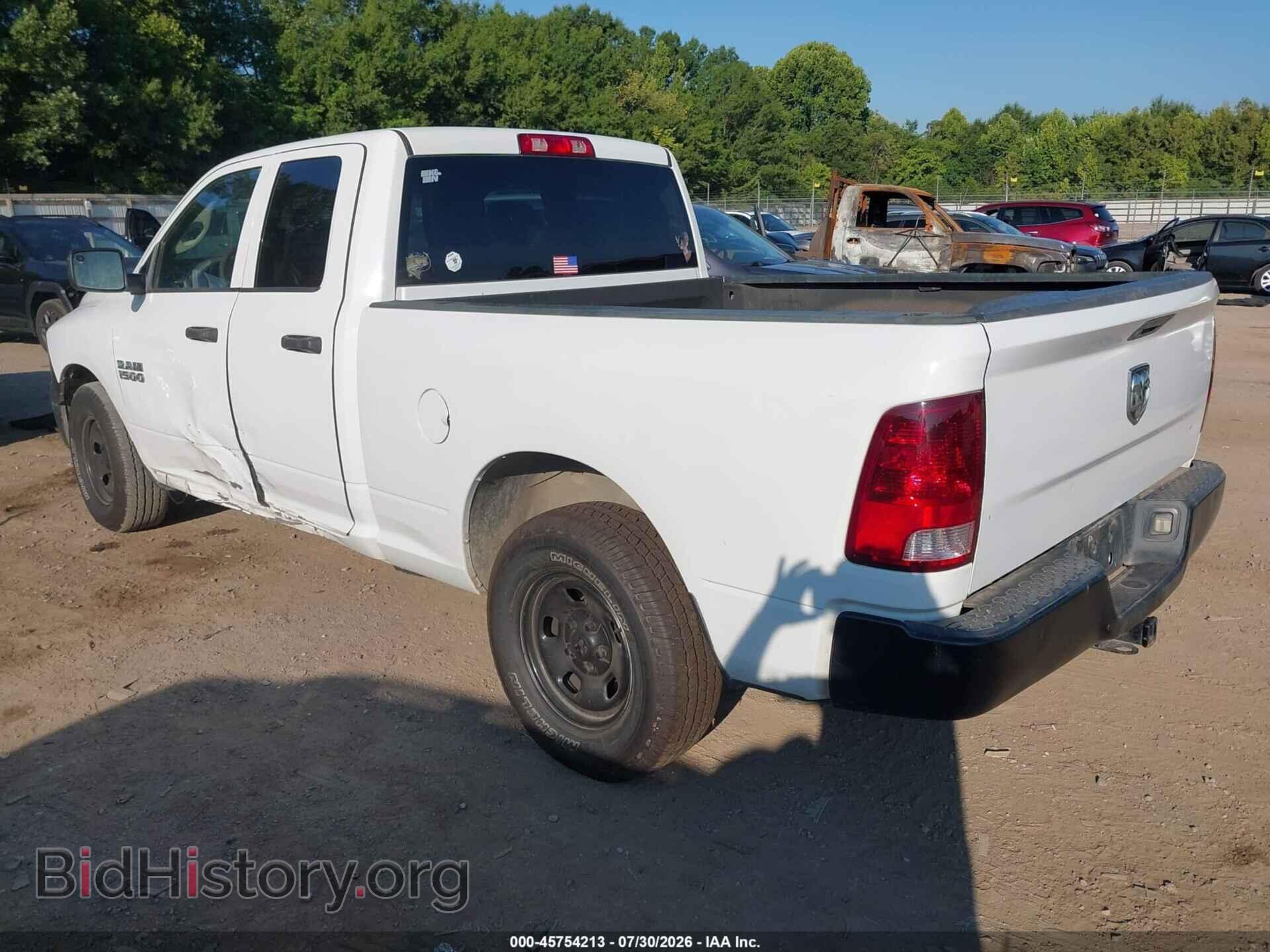 2018 RAM 1500 - VIN: 1C6RR6FG8JS229592 - Фото 3