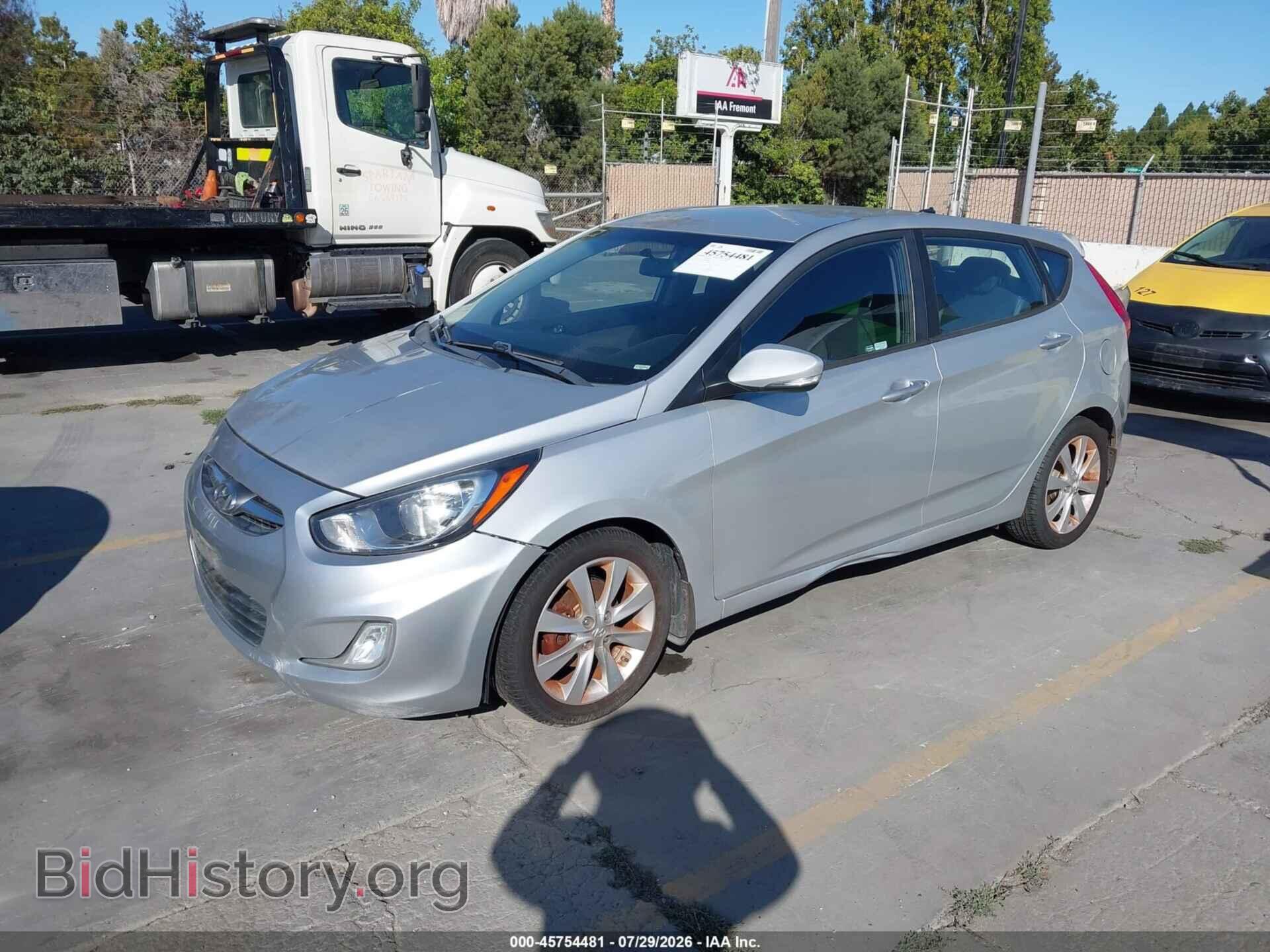 2013 HYUNDAI ACCENT - VIN: KMHCU5AE4DU064805 - Фото 2