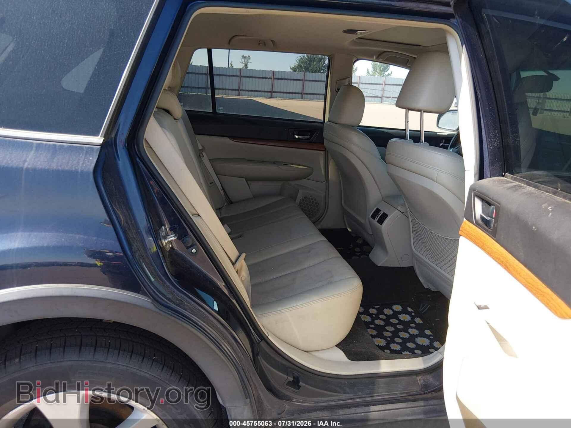 2014 SUBARU OUTBACK - VIN: 4S4BRBLC6E3277429 - Photo 8