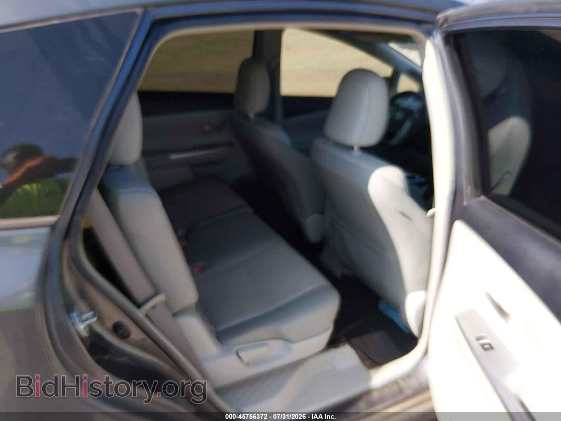 2014 TOYOTA PRIUS V - VIN: JTDZN3EU6E3336070 - Photo 8