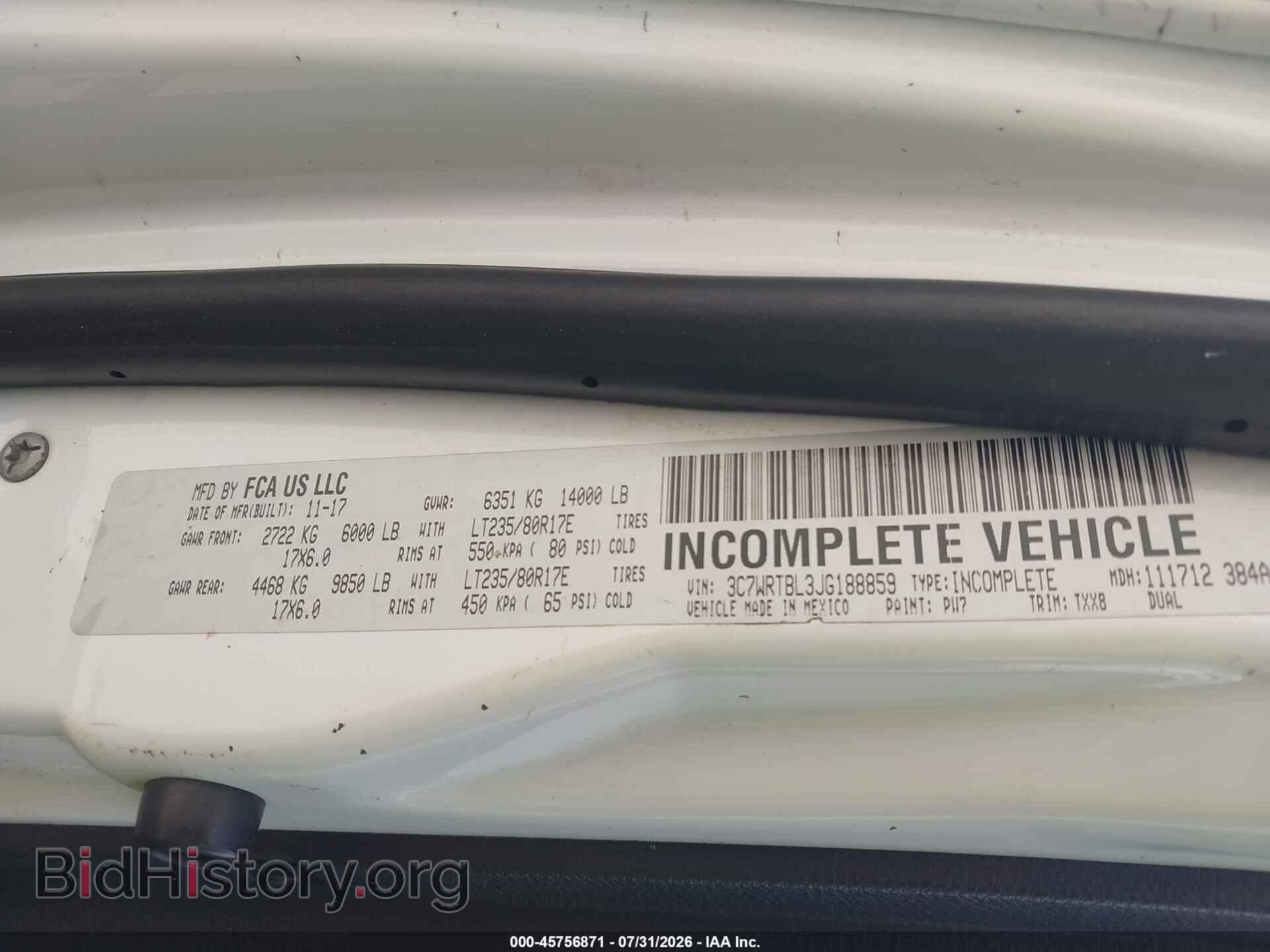 2018 RAM 3500 CHASSIS - VIN: 3C7WRTBL3JG188859 - Photo 8