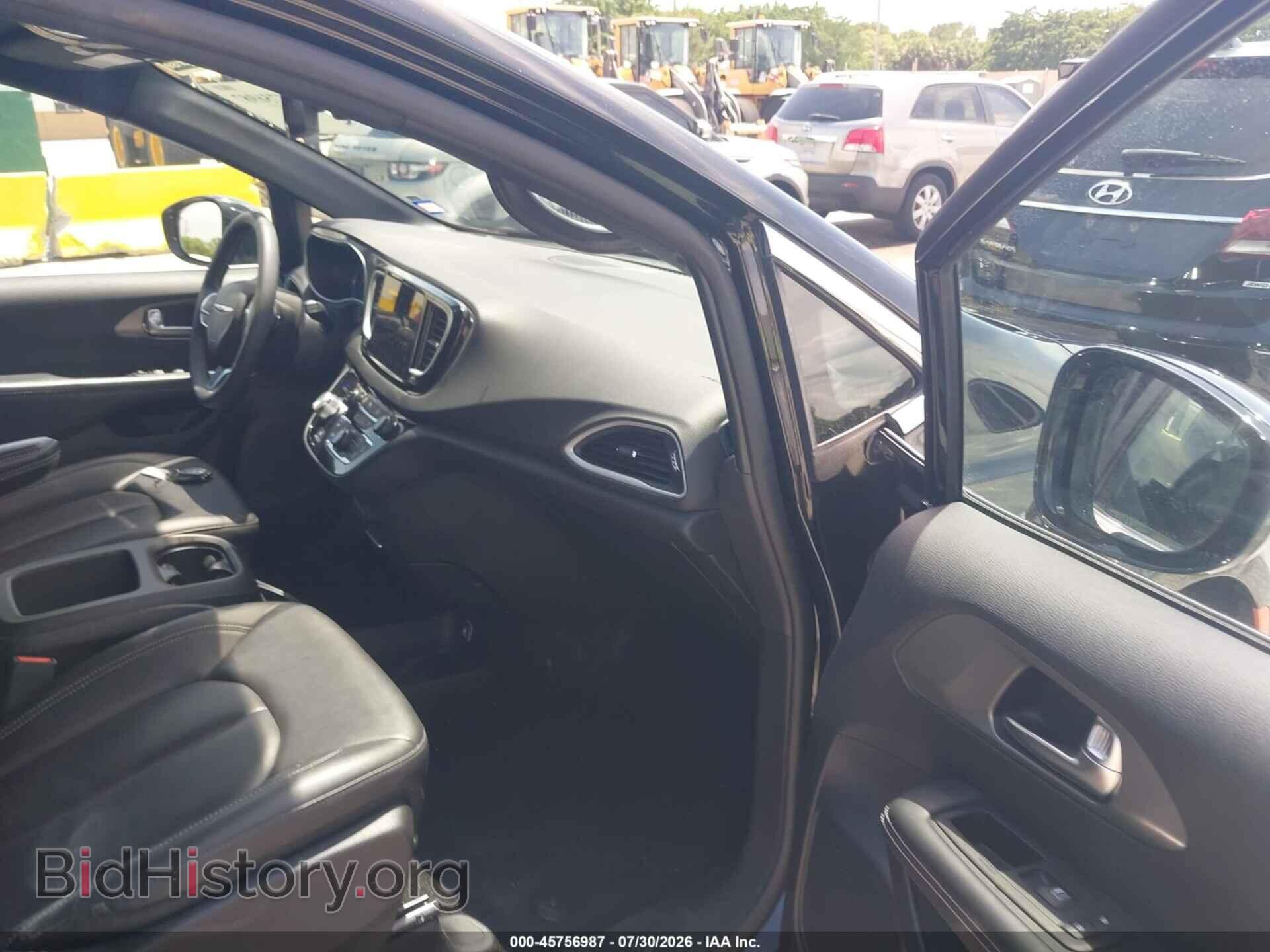 2025 CHRYSLER PACIFICA - VIN: 2C4RC1BG1SR532087 - Photo 5