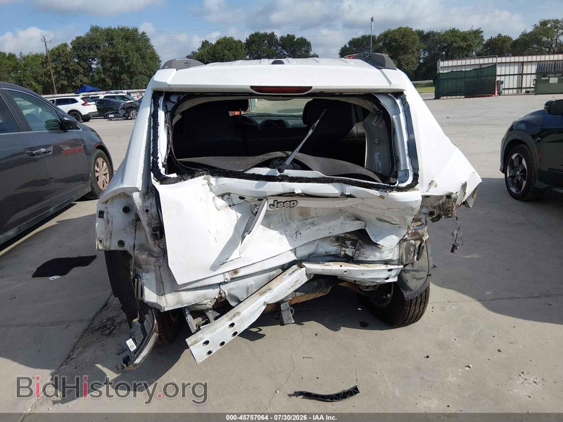 2017 JEEP COMPASS - VIN: 1C4NJCEA3HD116044 - Photo 17