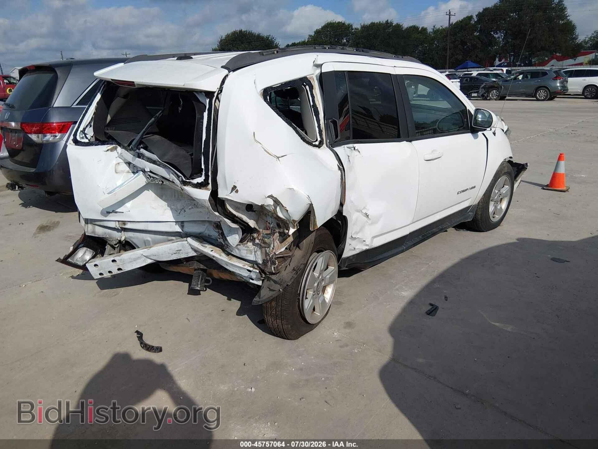 2017 JEEP COMPASS - VIN: 1C4NJCEA3HD116044 - Photo 4