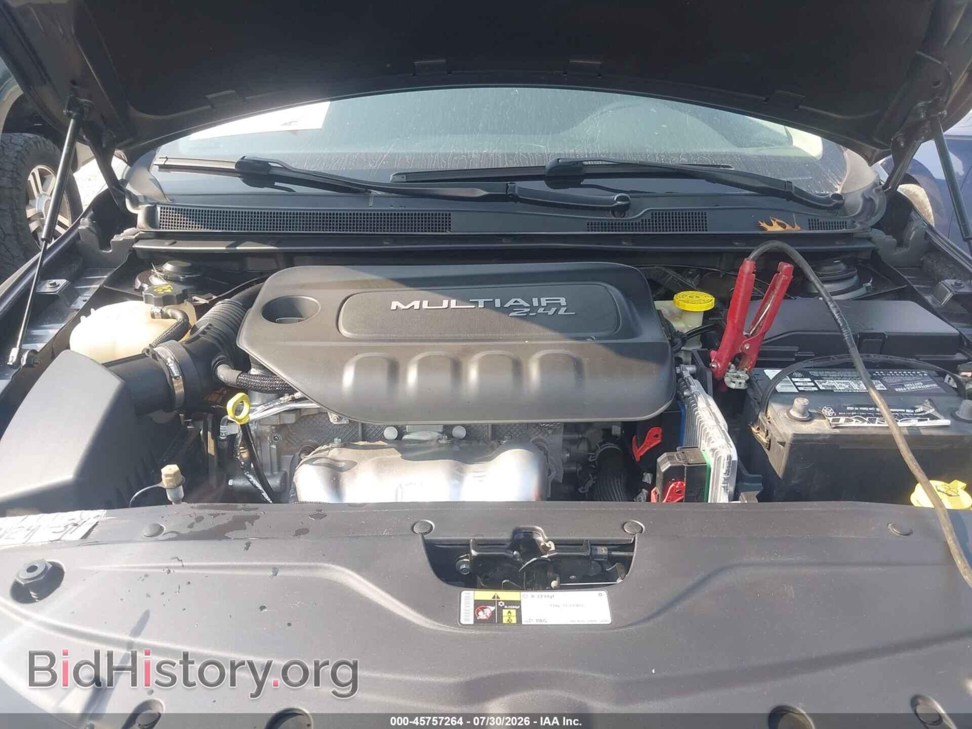 2015 CHRYSLER 200 - VIN: 1C3CCCABXFN539151 - Фото 10
