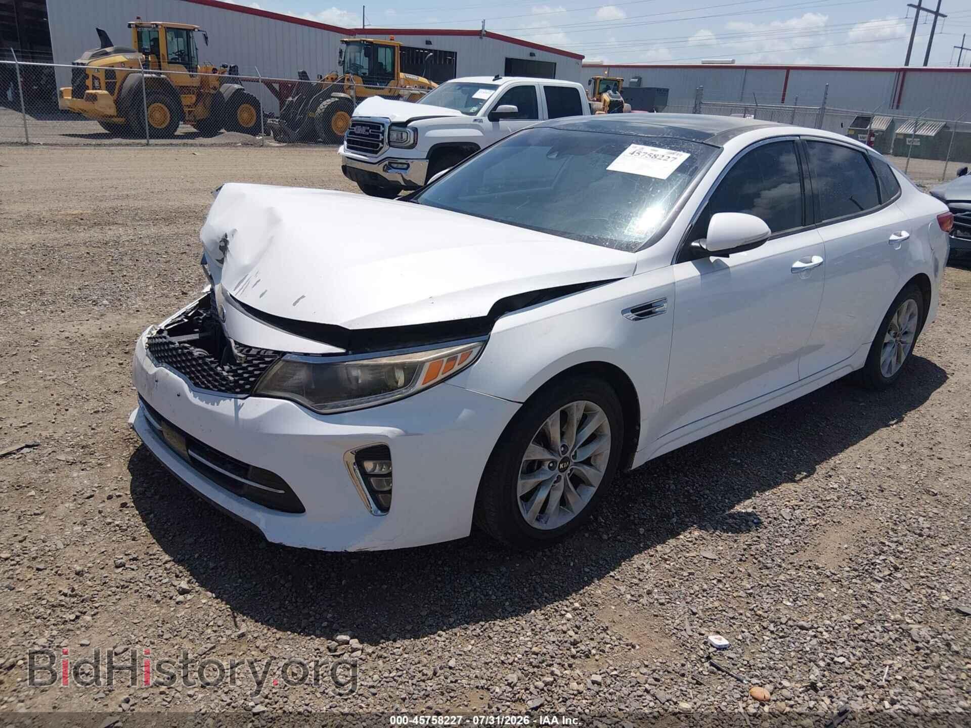 2018 KIA OPTIMA - VIN: 5XXGU4L33JG233578 - Фото 2