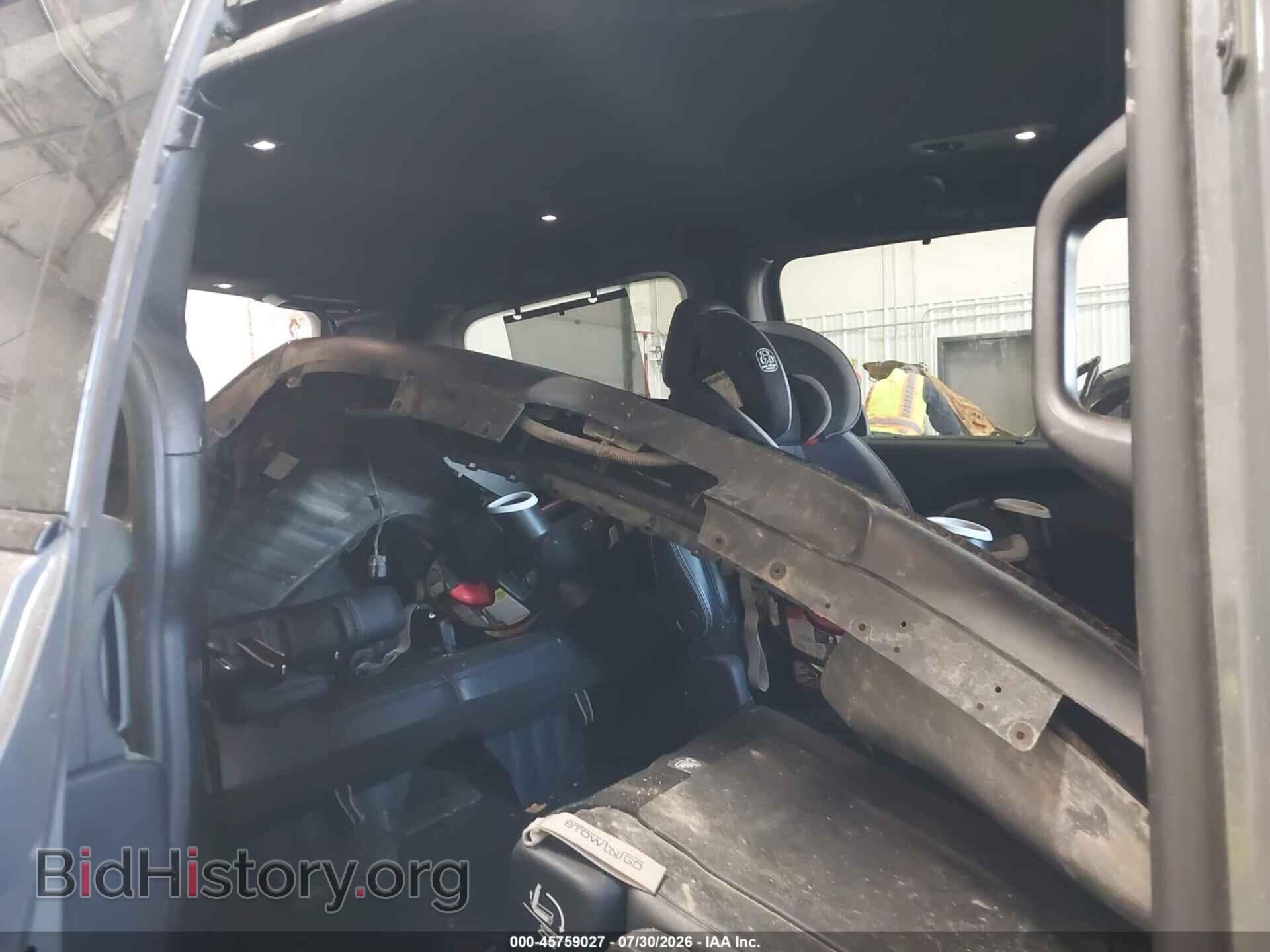 2020 CHRYSLER PACIFICA - VIN: 2C4RC3BG0LR277994 - Photo 8