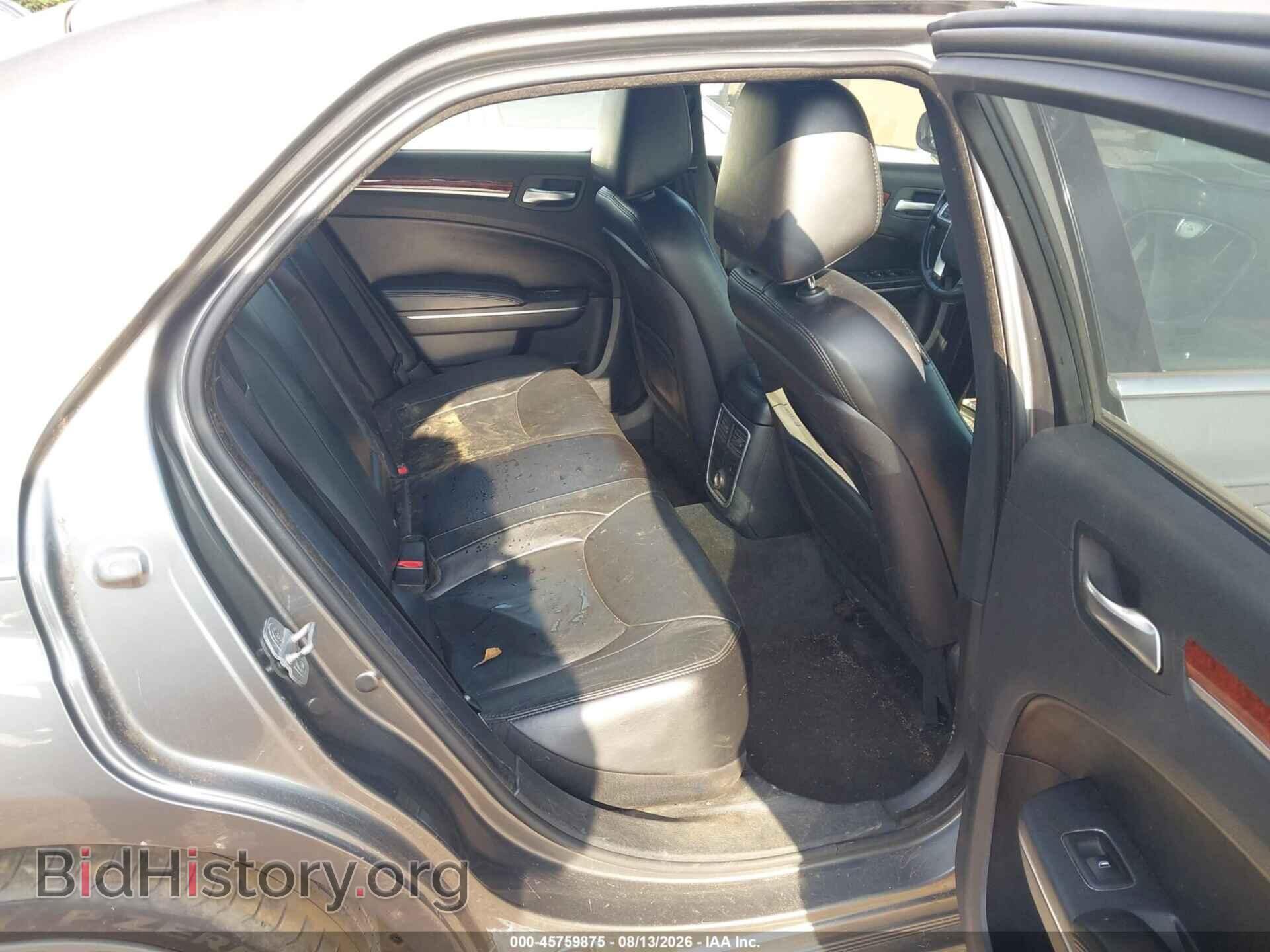 2012 CHRYSLER 300 - VIN: 2C3CCACG0CH246165 - Photo 8