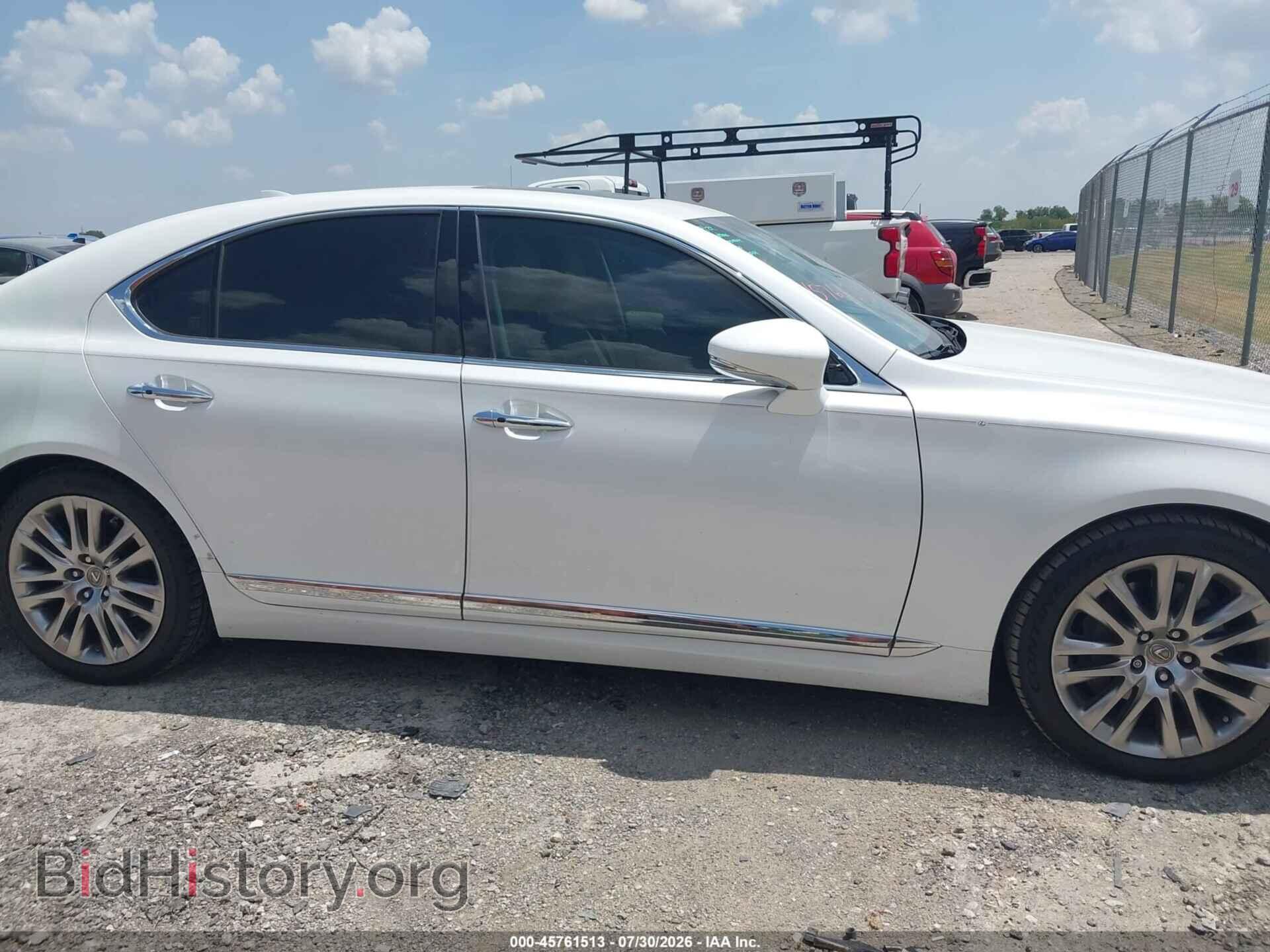 2015 LEXUS LS 460 - VIN: JTHBL5EF6F5135469 - Photo 13