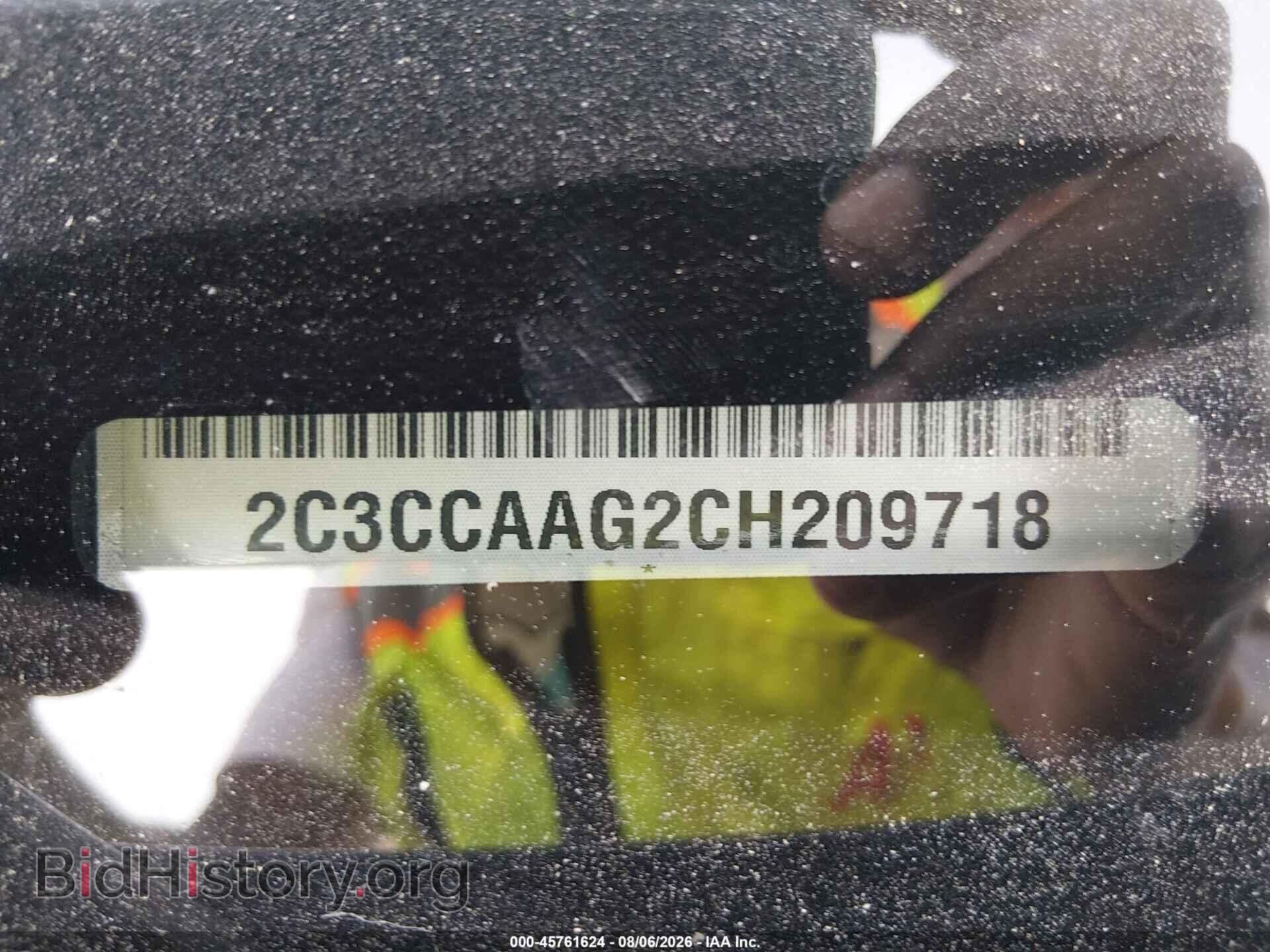 2012 CHRYSLER 300 - VIN: 2C3CCAAG2CH209718 - Photo 9