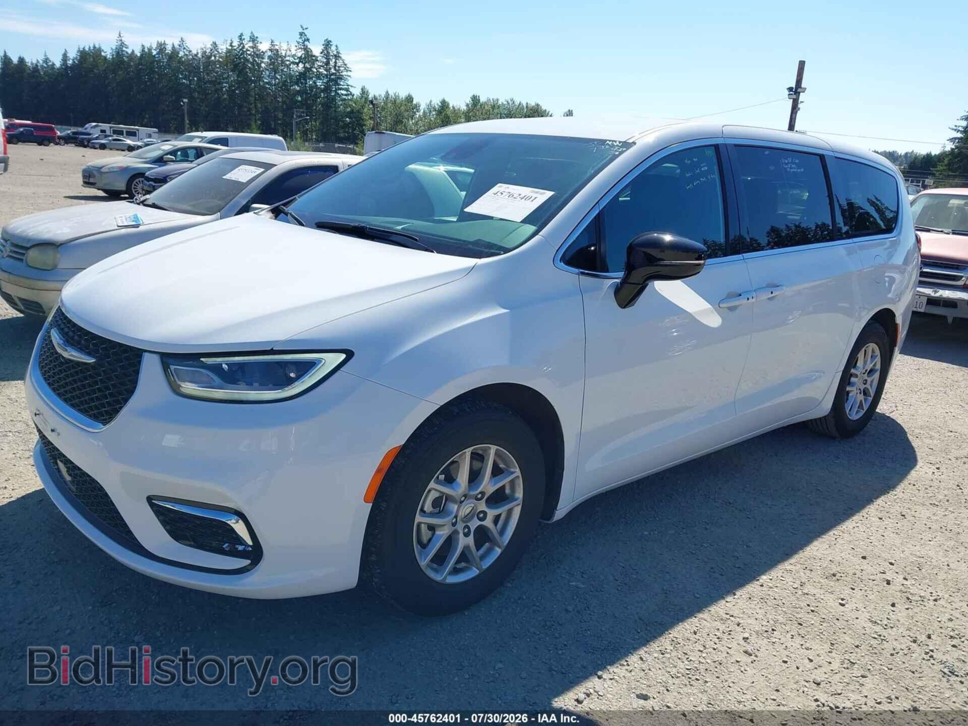 2025 CHRYSLER PACIFICA - VIN: 2C4RC1BG2SR569780 - Фото 2