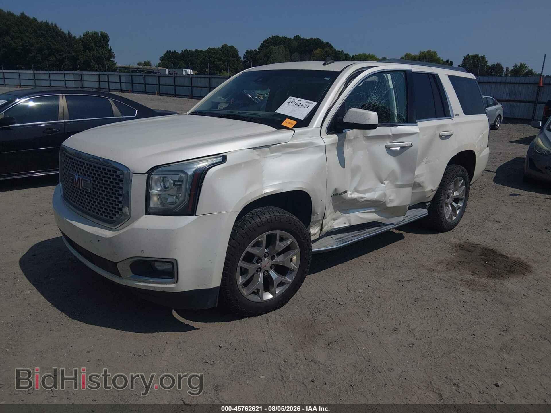 2015 GMC YUKON - VIN: 1GKS2BKC7FR178289 - Photo 2
