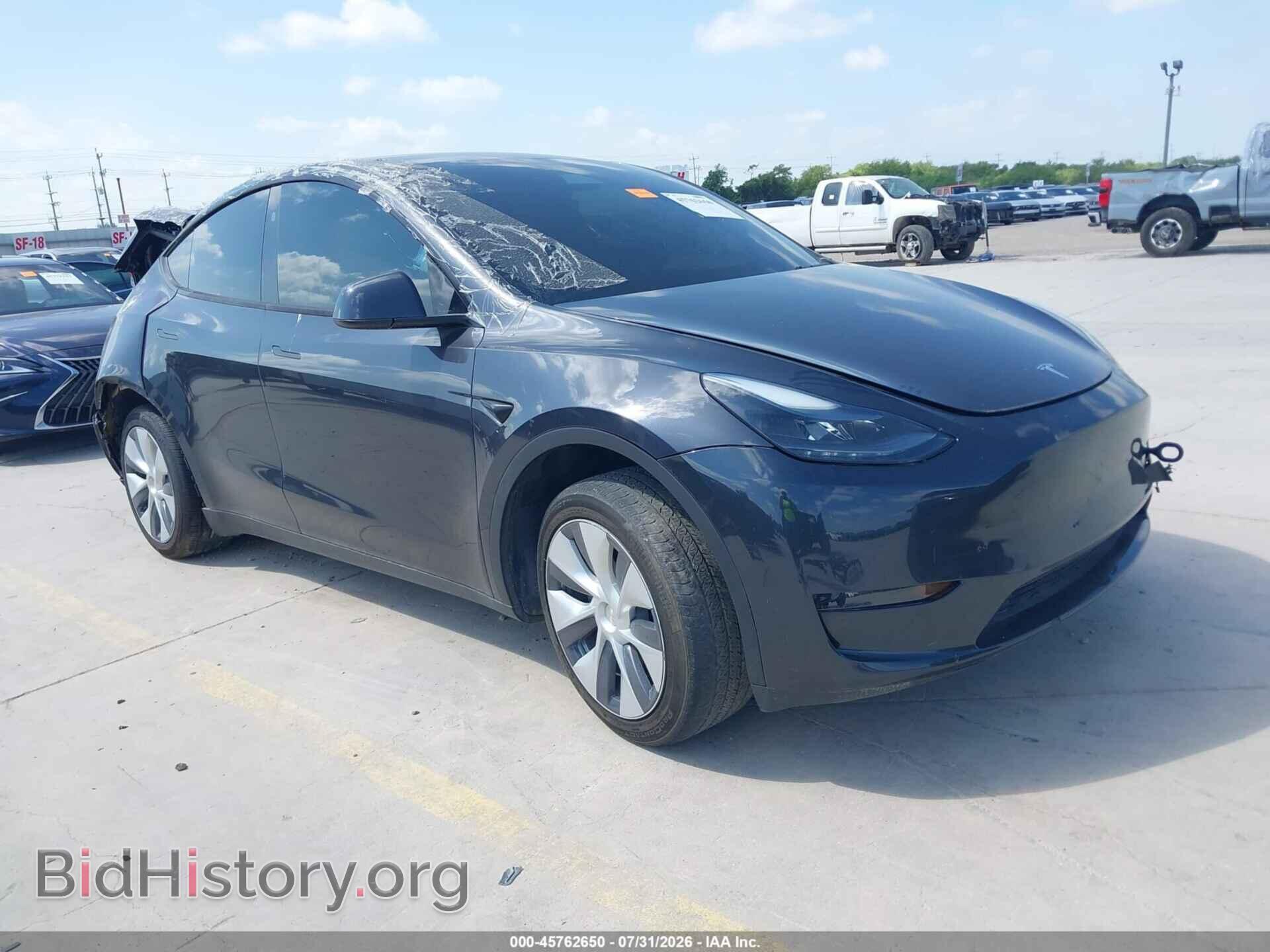 Photo 7SAYGDED9RF090395 - TESLA MODEL Y 2024