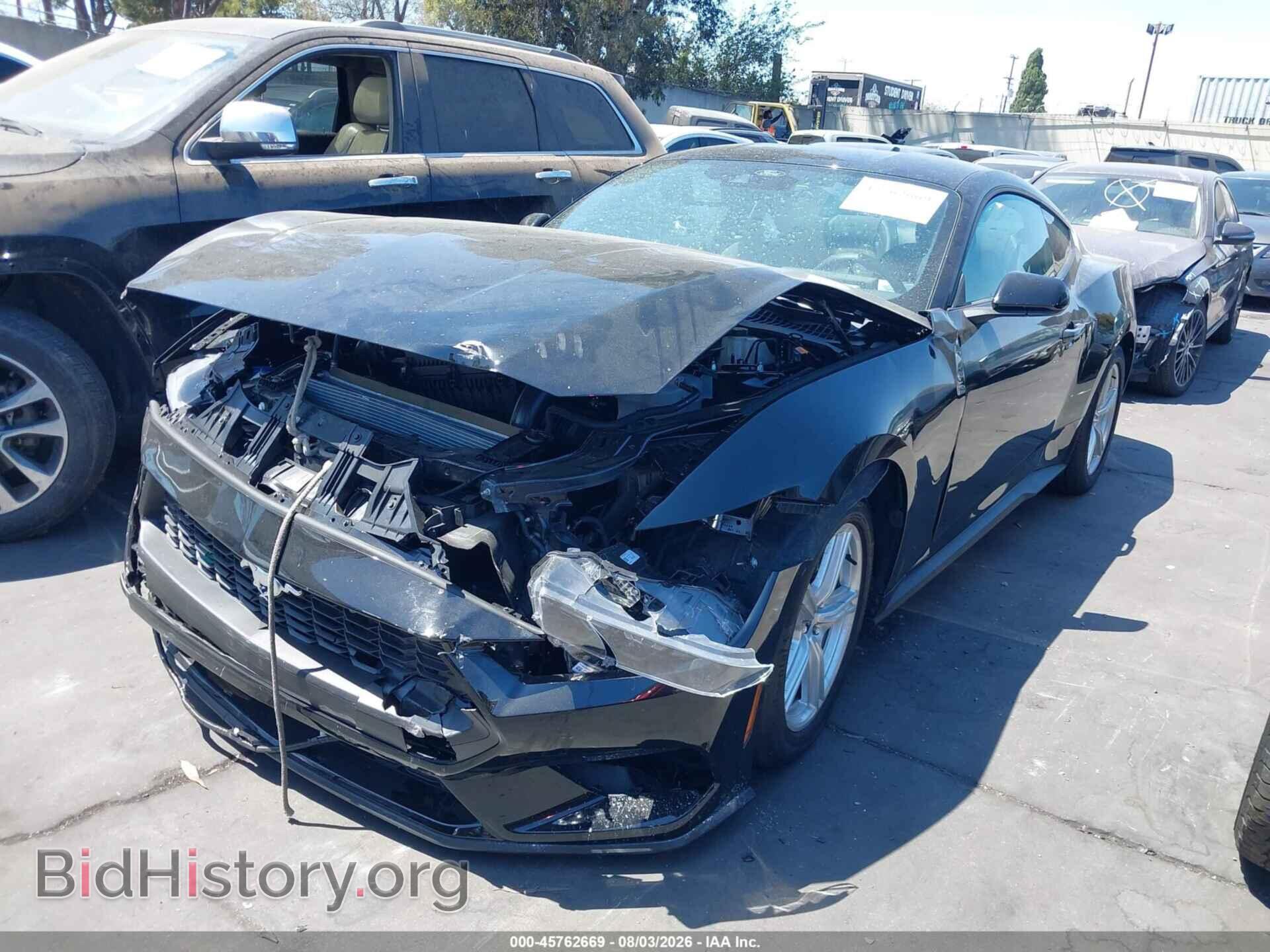 2026 FORD MUSTANG - VIN: 1FA6P8THXT5108032 - Photo 2