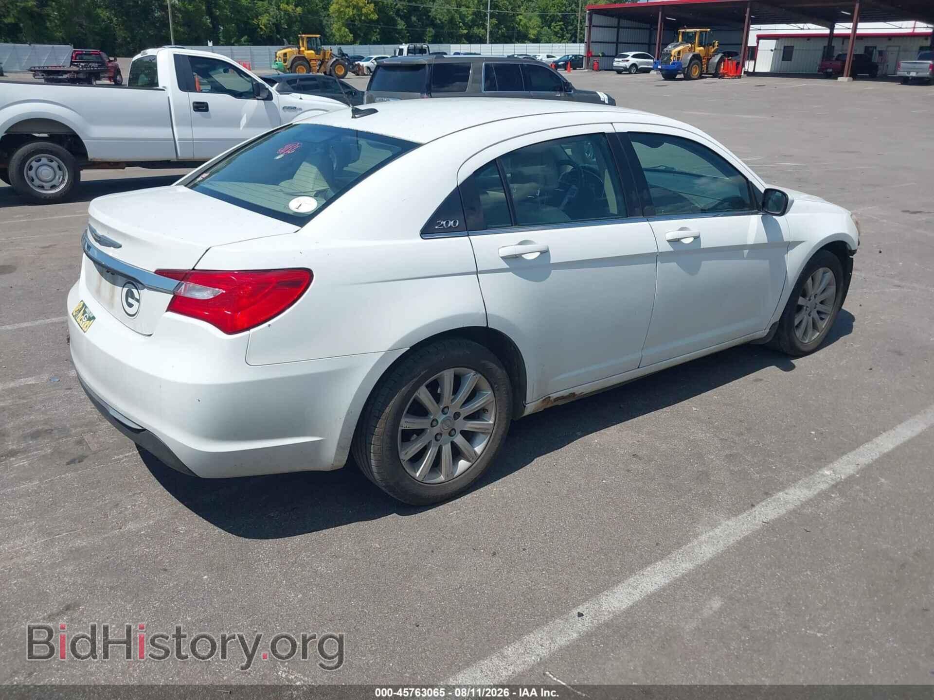 2014 CHRYSLER 200 - VIN: 1C3CCBBB0EN192419 - Фото 4