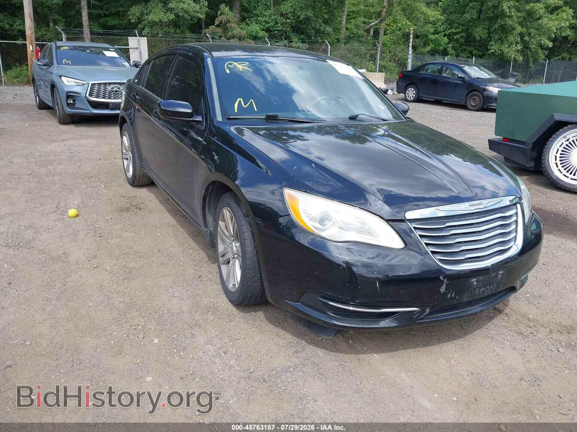 Photo 1C3CCBAB8DN641247 - CHRYSLER 200 2013