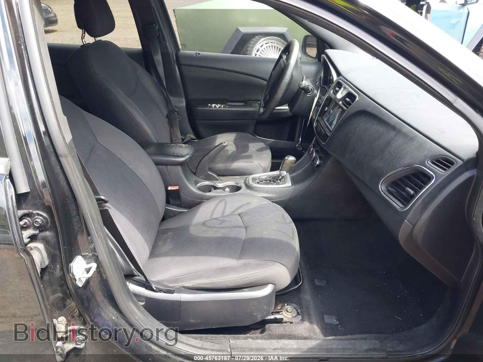 2013 CHRYSLER 200 - VIN: 1C3CCBAB8DN641247 - Photo 5