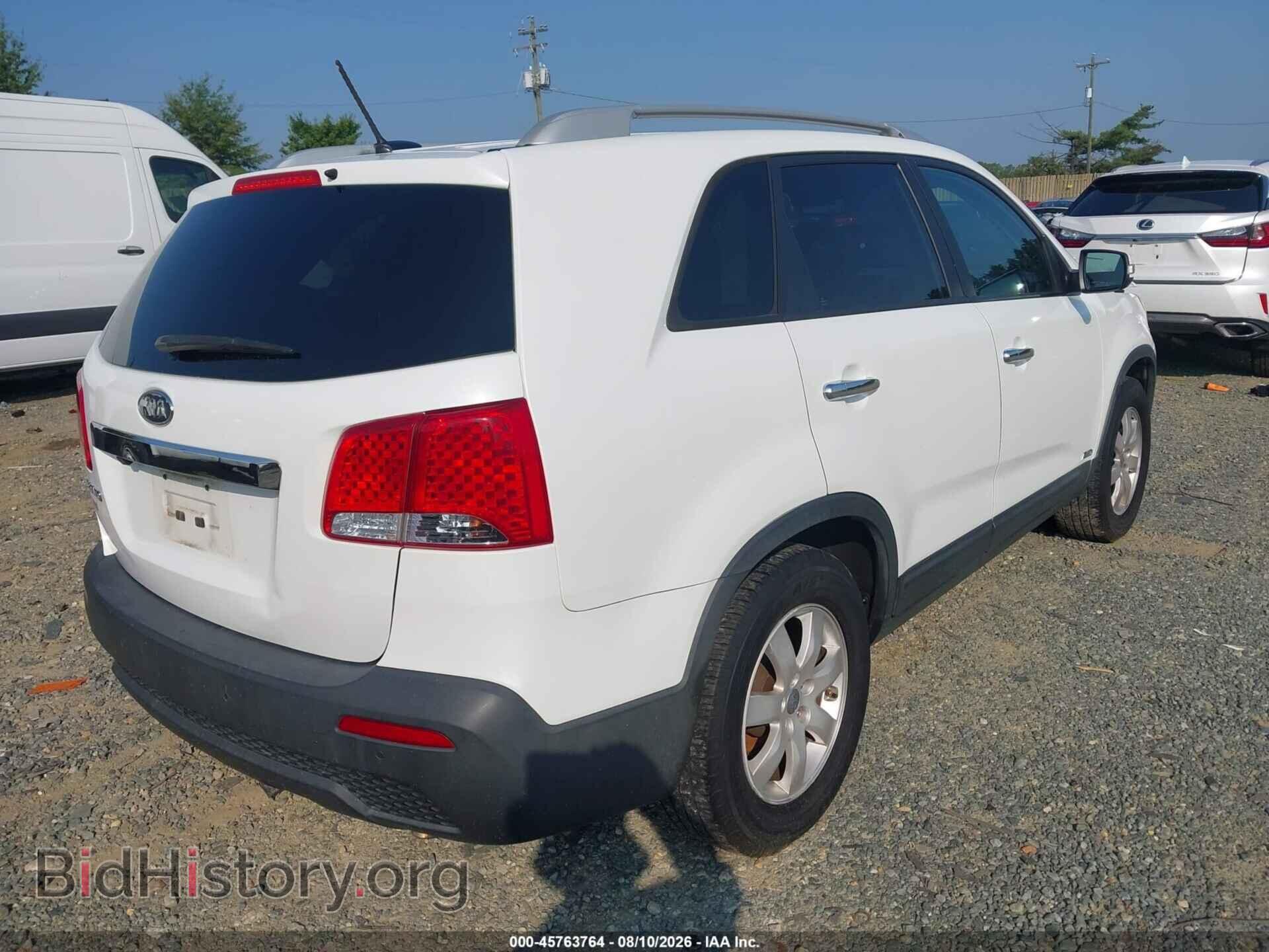 2013 KIA SORENTO - VIN: 5XYKTDA67DG406450 - Фото 4